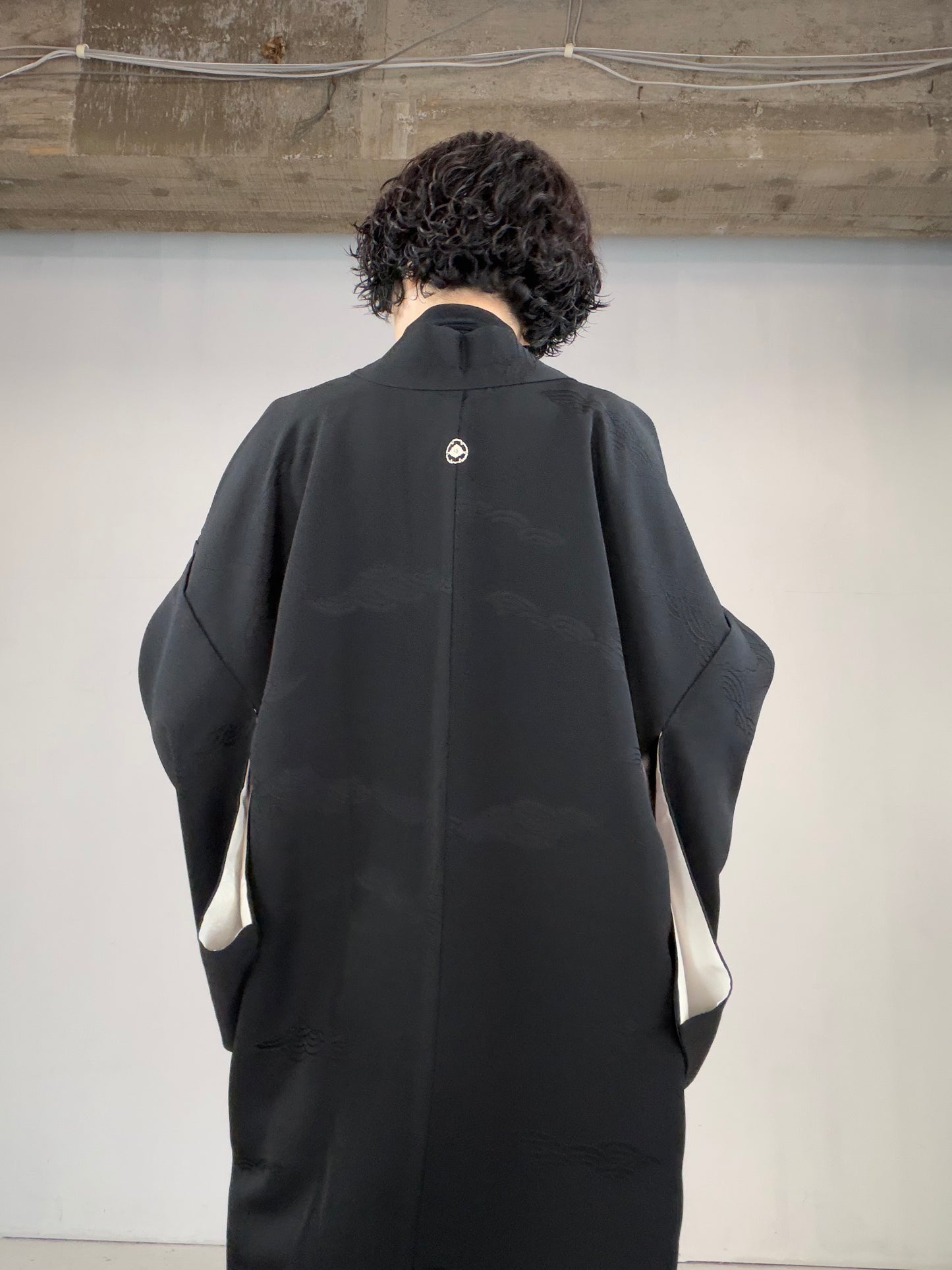 VINTAGE BLACK HAORI  "seigaiha, BLK129"