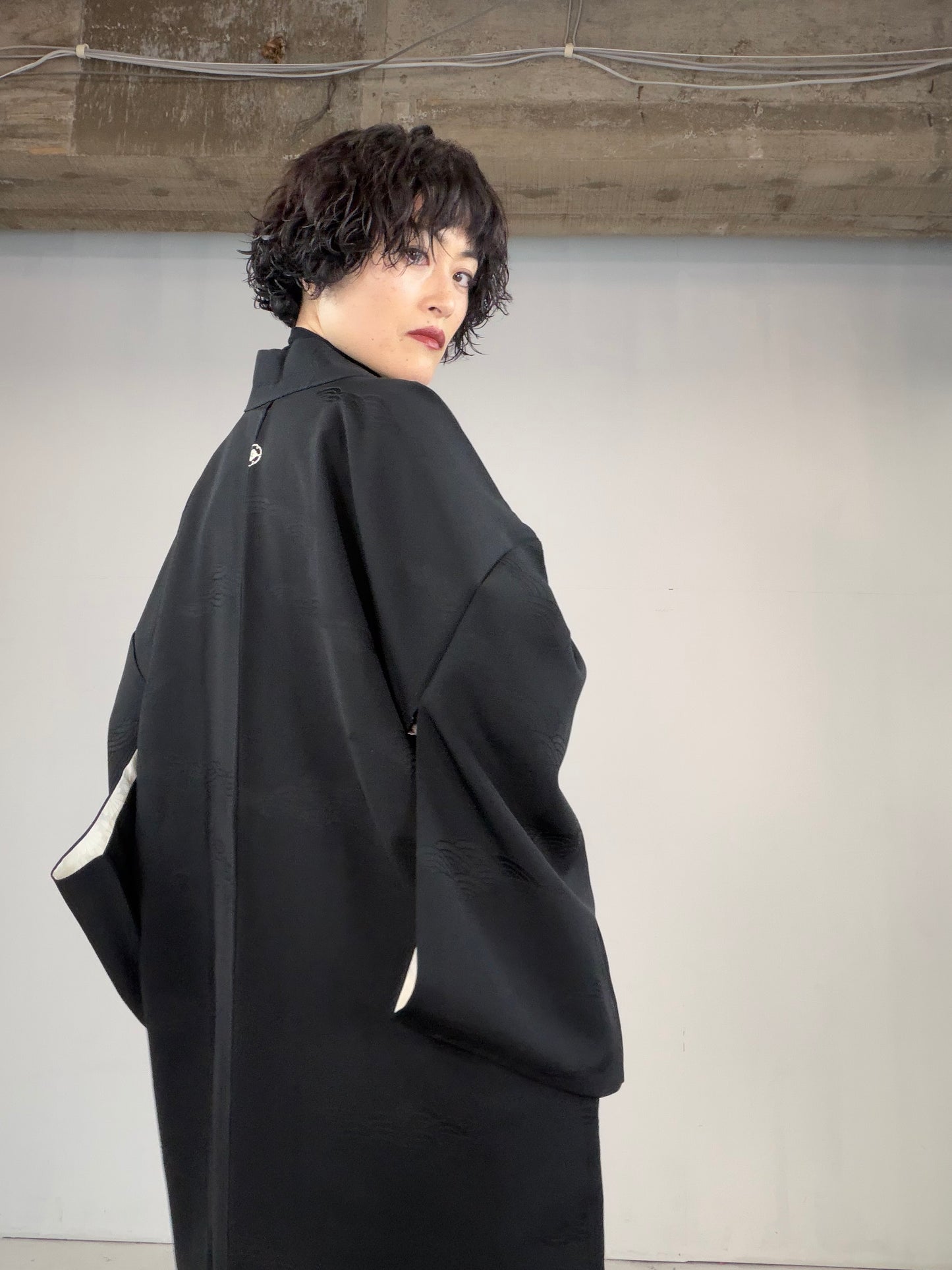 VINTAGE BLACK HAORI  "seigaiha, BLK129"