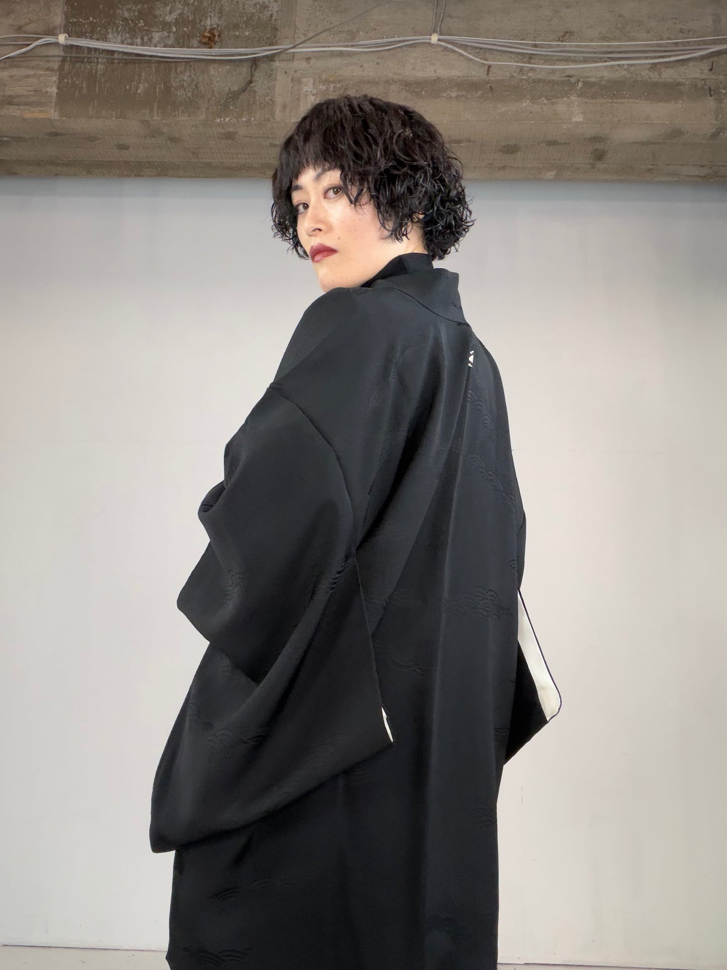 VINTAGE BLACK HAORI  "seigaiha, BLK129"