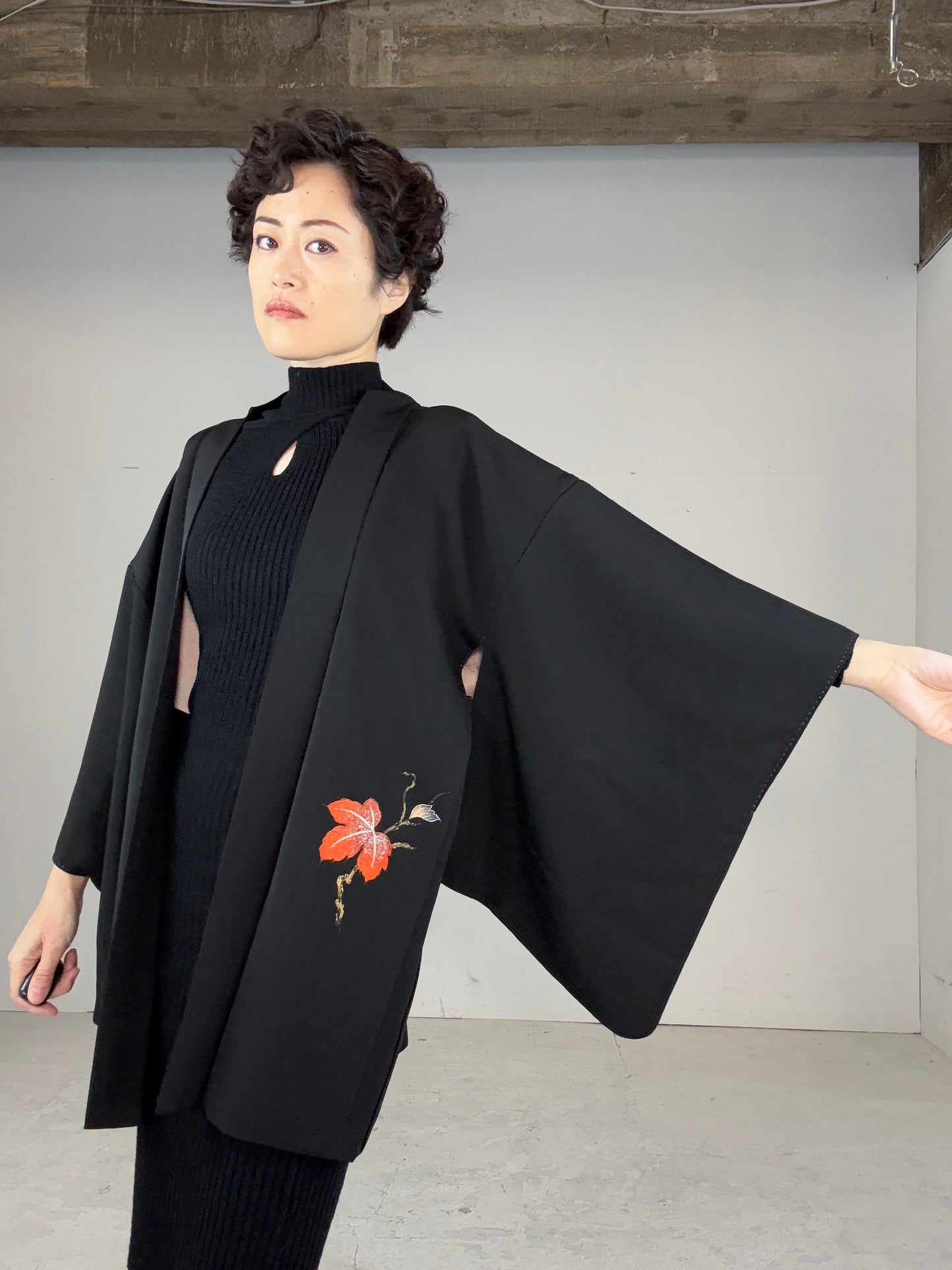 VINTAGE BLACK HAORI "red, kaede"