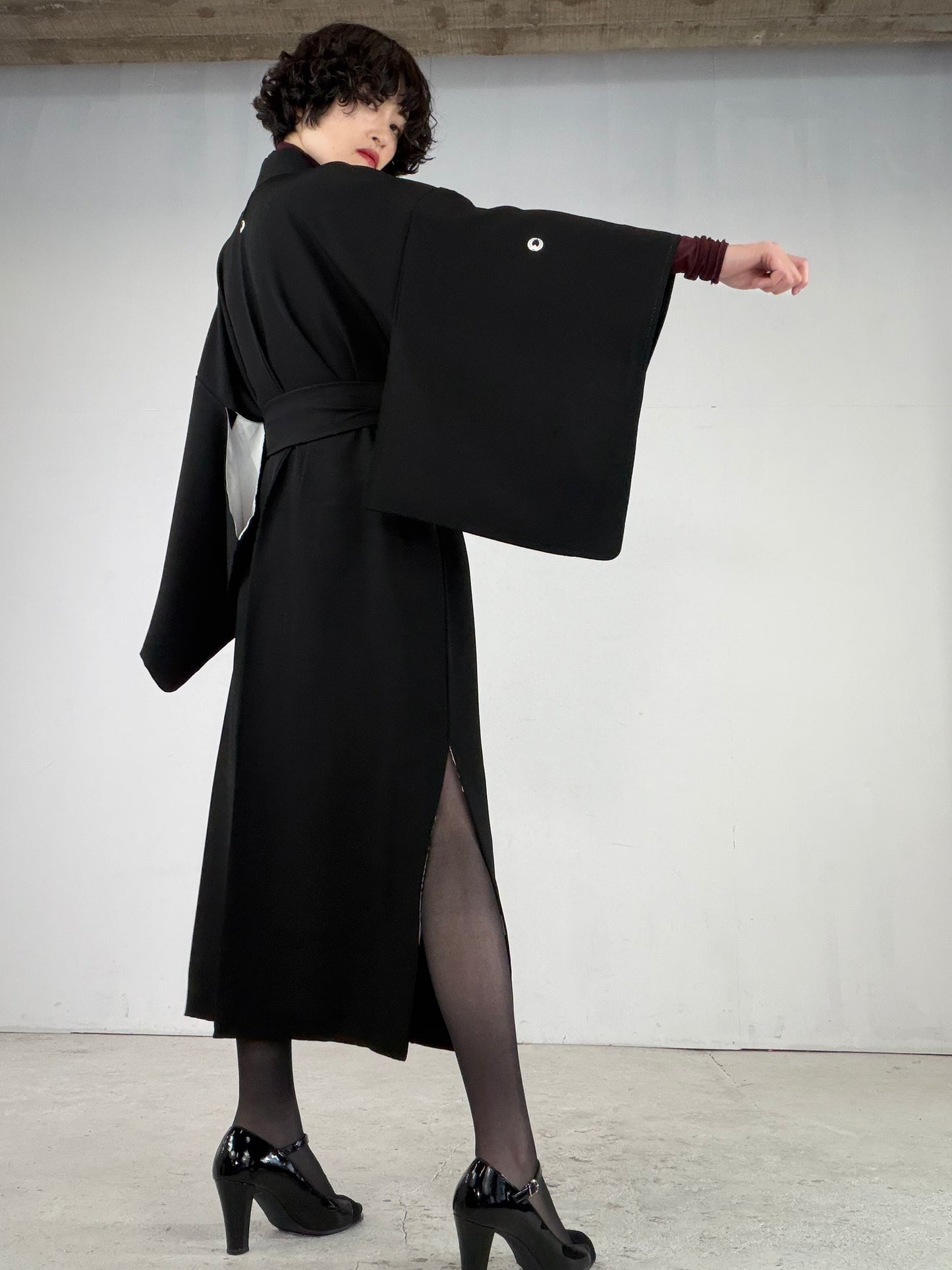 Kimono Dress Gown with String Belt – Upcycled from Vintage Women’s Japanese Kimono “agarifuji”, DRE035