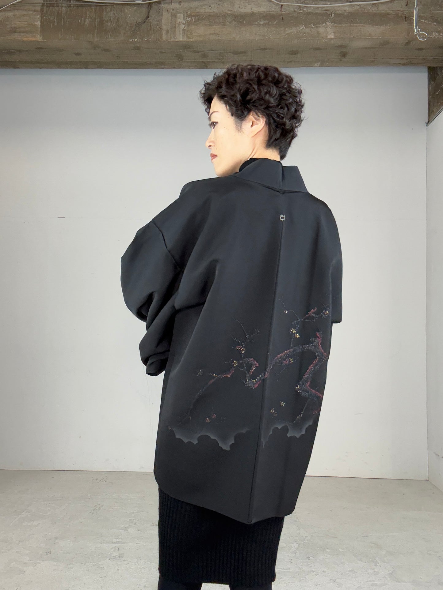 VINTAGE BLACK HAORI "glitter tree, inside, cute, dancer"