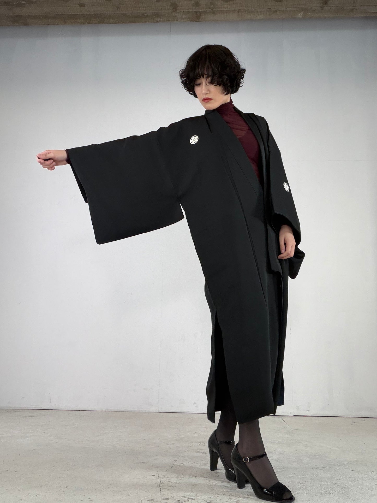 Kimono Dress Gown with String Belt – Upcycled from Vintage Men’s KUROMONTSUKI Kimono, DRE034