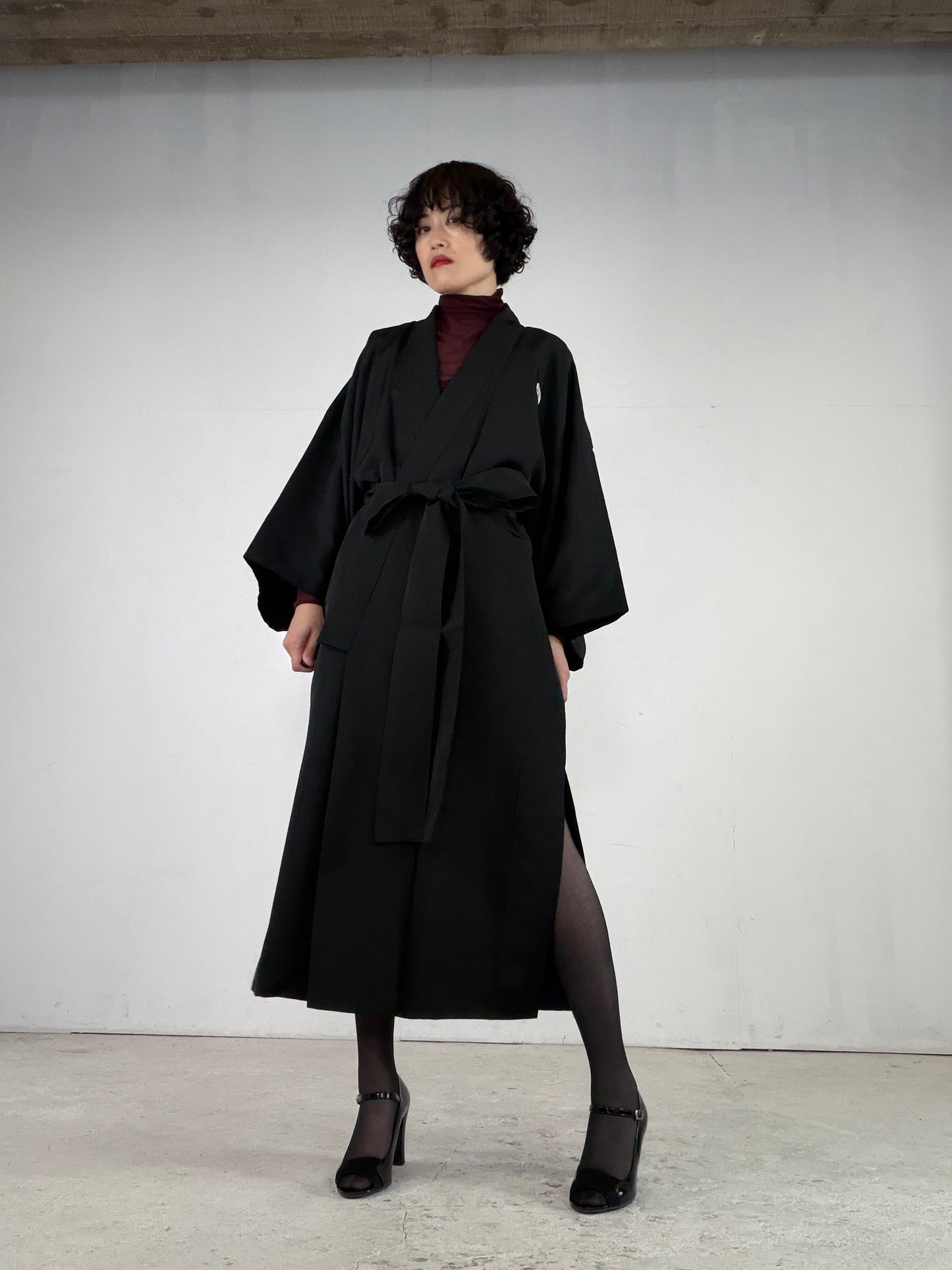Kimono Dress Gown with String Belt – Upcycled from Vintage Men’s KUROMONTSUKI Kimono, DRE034