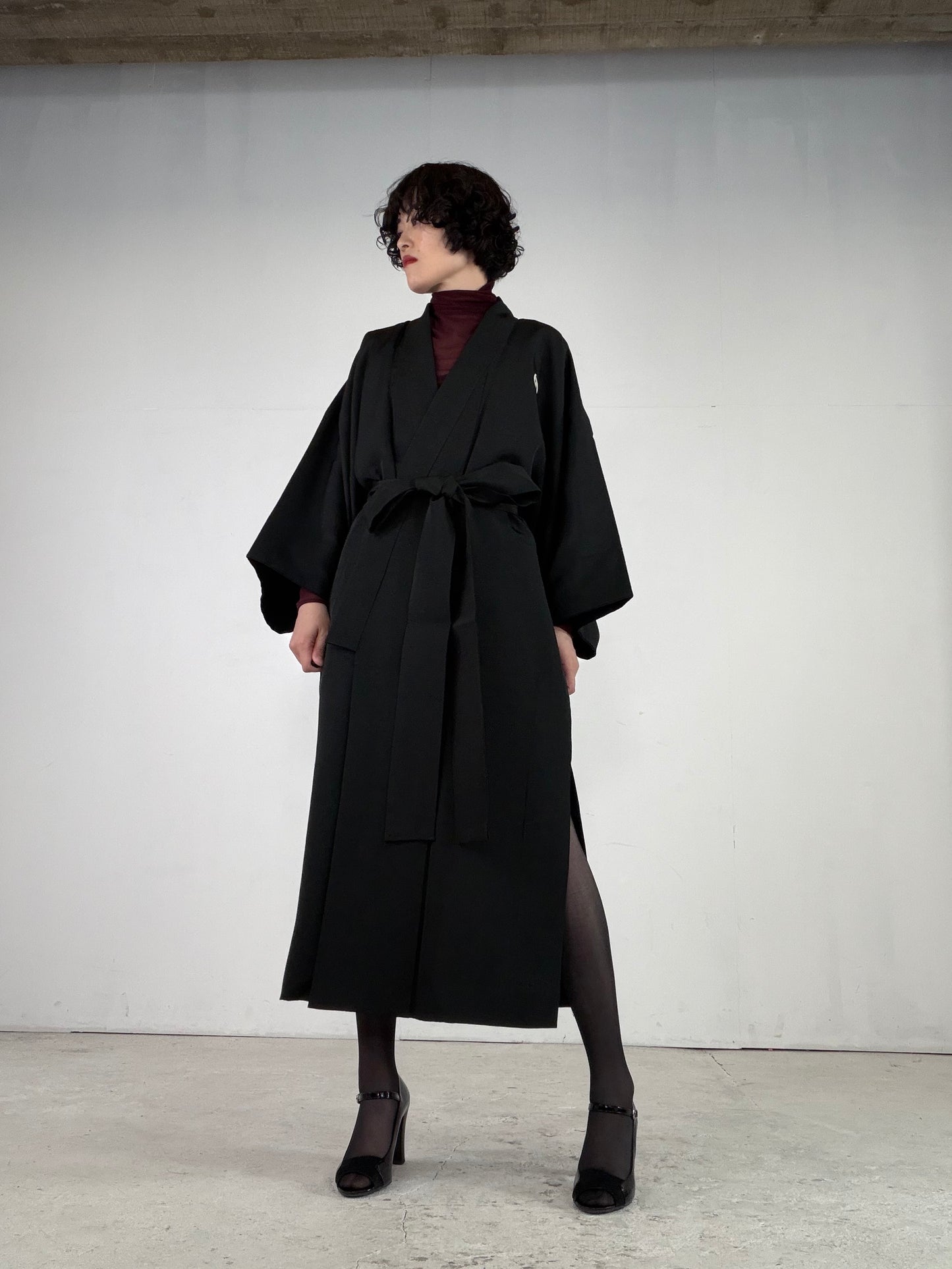 Kimono Dress Gown with String Belt – Upcycled from Vintage Men’s KUROMONTSUKI Kimono, DRE034