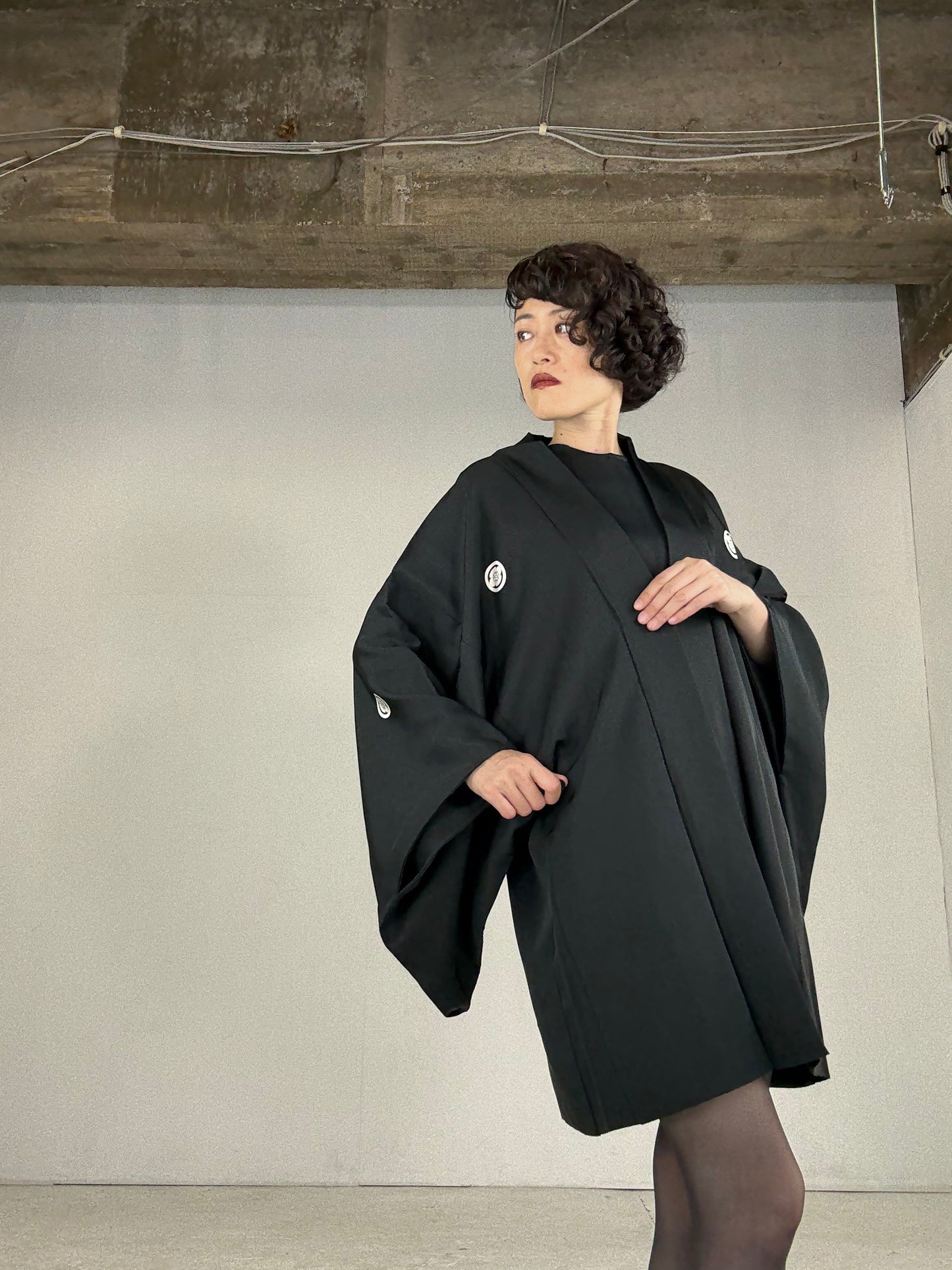 VINTAGE KUROMONTSUKI HAORI "kotobuki"