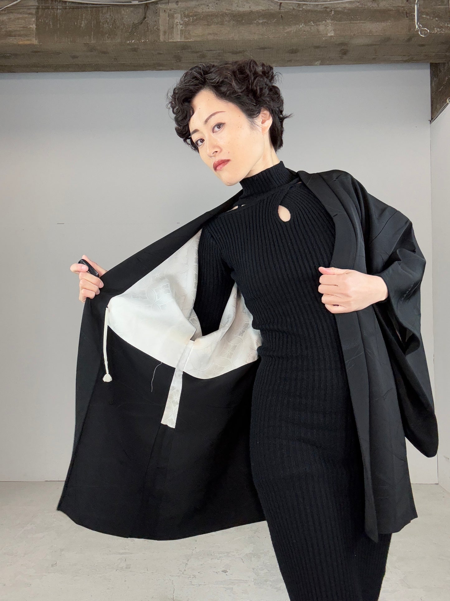 VINTAGE BLACK HAORI "ground pattern, shibakusa, gosan-kiri"