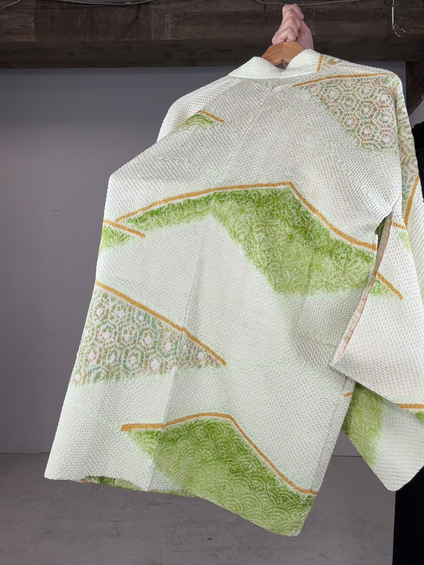 VINTAGE SHIBORI HAORI "white, green"