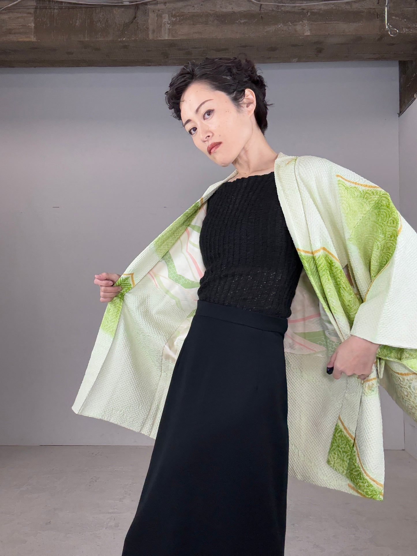 VINTAGE SHIBORI HAORI "white, green"