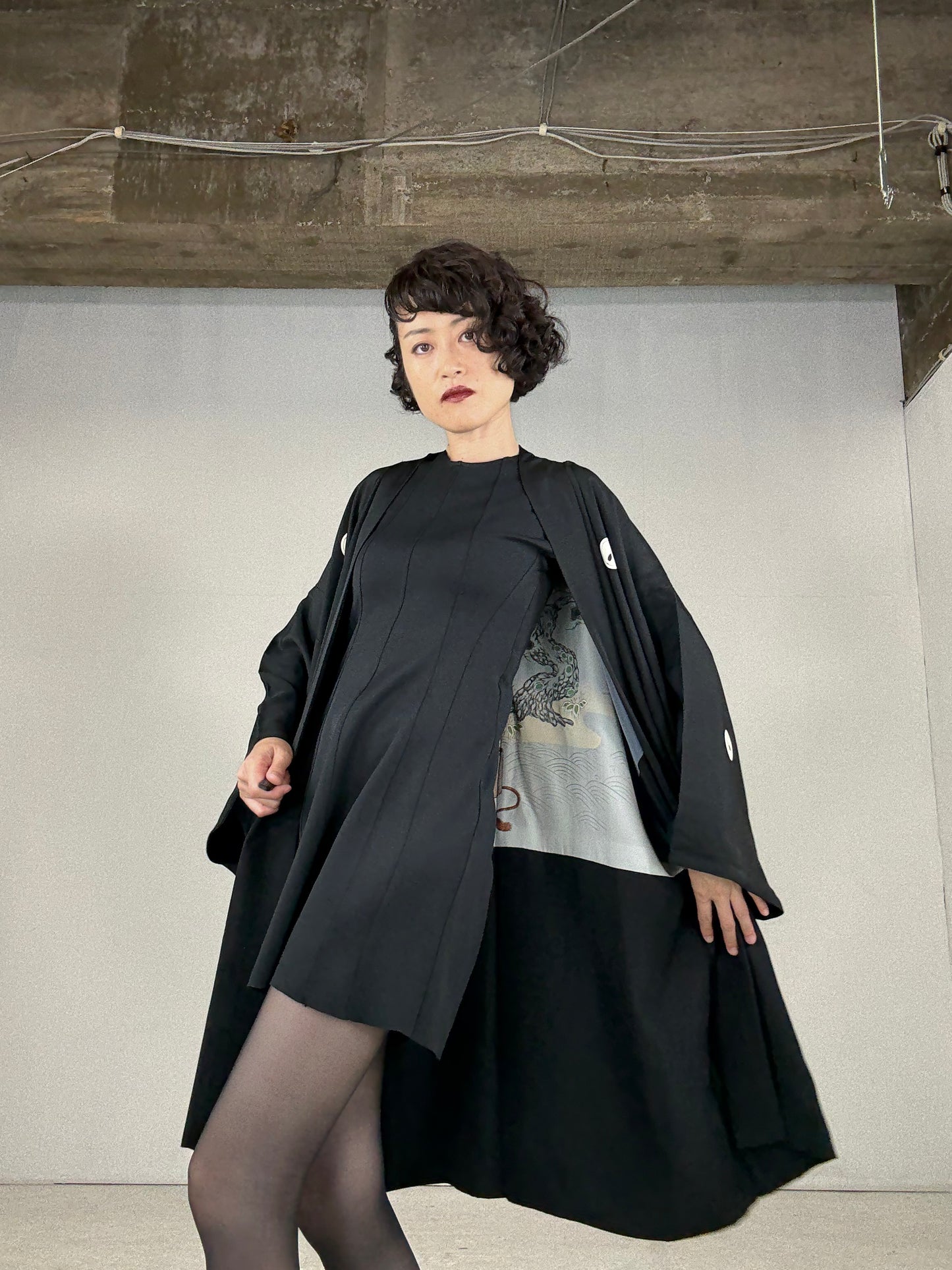 VINTAGE KUROMONTSUKI HAORI "matsu, noumen" *damage