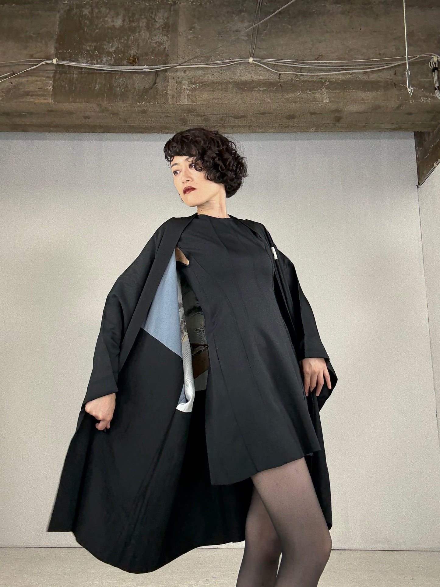 VINTAGE KUROMONTSUKI HAORI "matsu, noumen" *damage