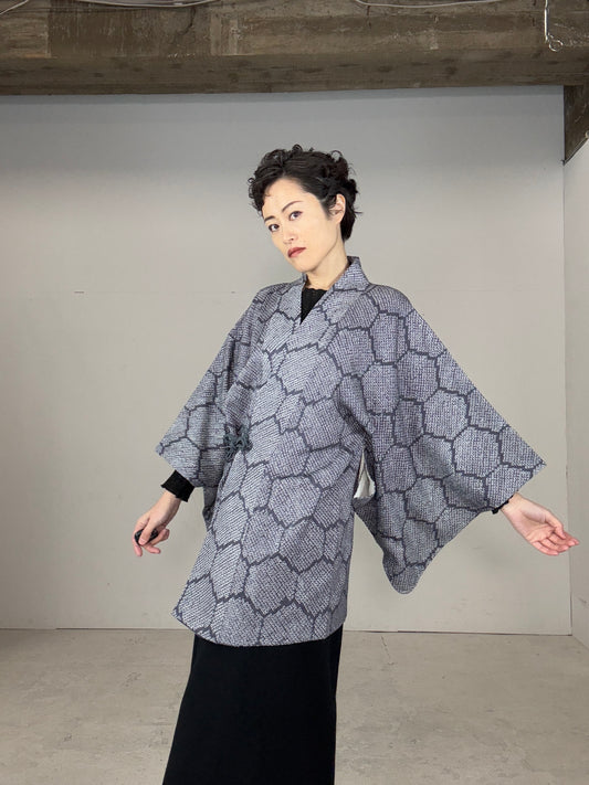 VINTAGE SHIBORI HAORI "douchu-gi"