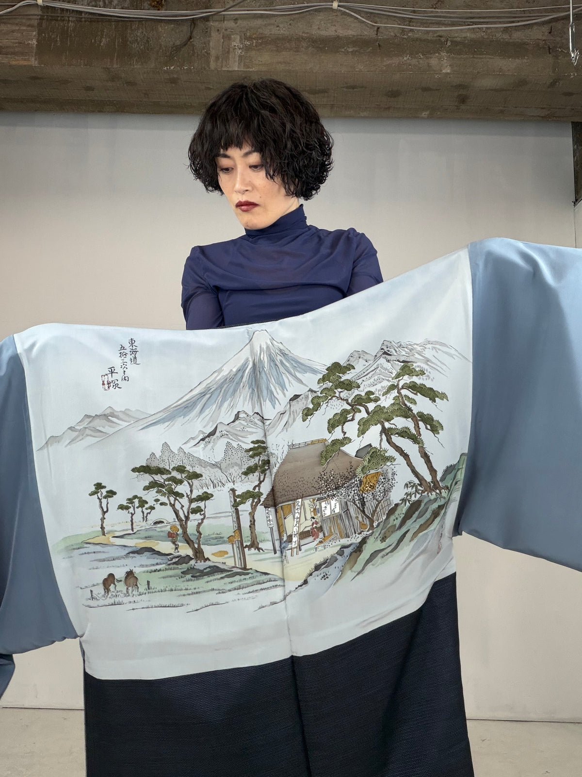 VINTAGE KAWAII HAORI oversized  "oshima, blue, fuji ,cyaya , tabi , 044"