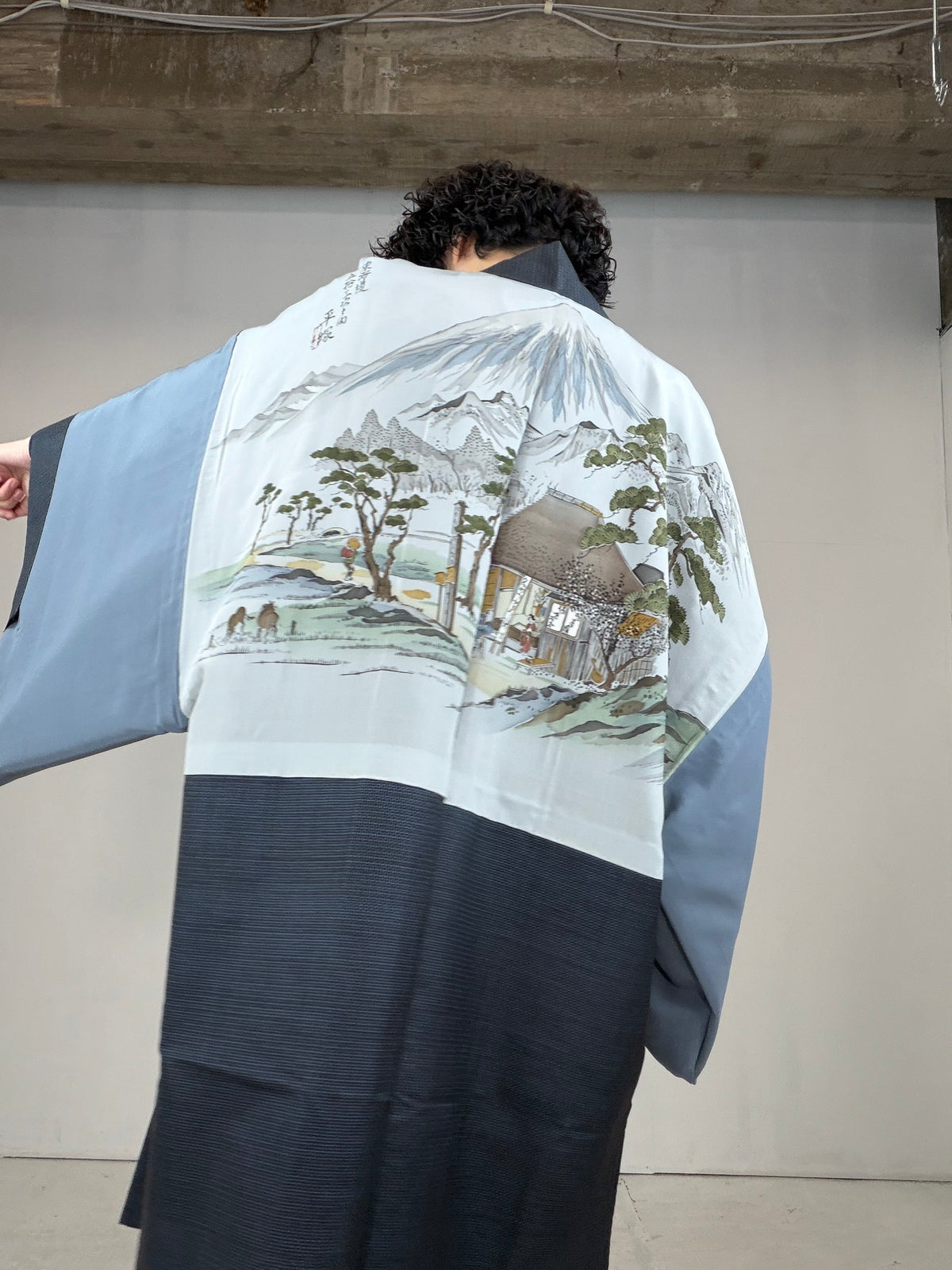 VINTAGE KAWAII HAORI oversized  "oshima, blue, fuji ,cyaya , tabi , 044"