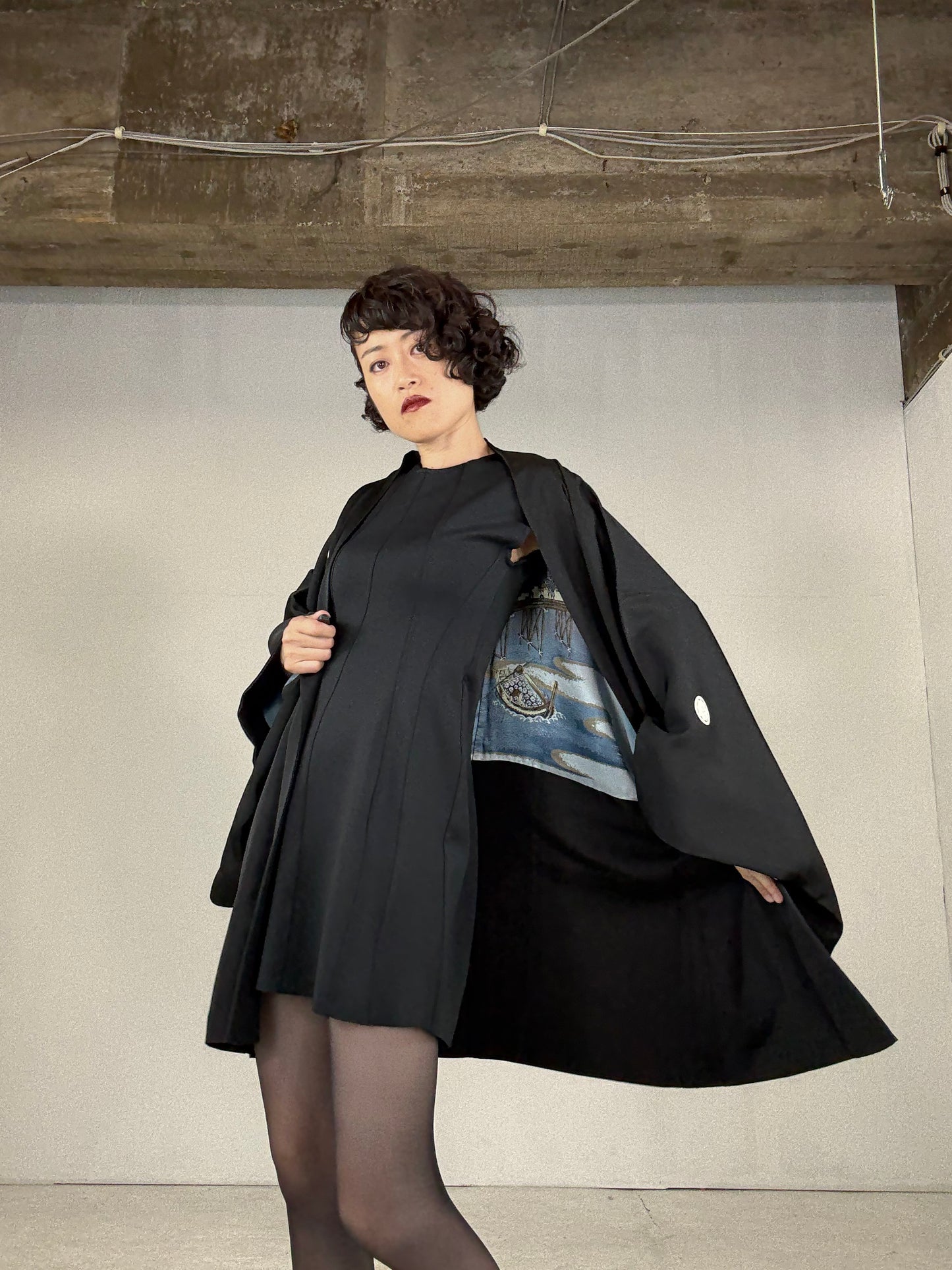 VINTAGE KUROMONTSUKI HAORI "fukagawa" *damage