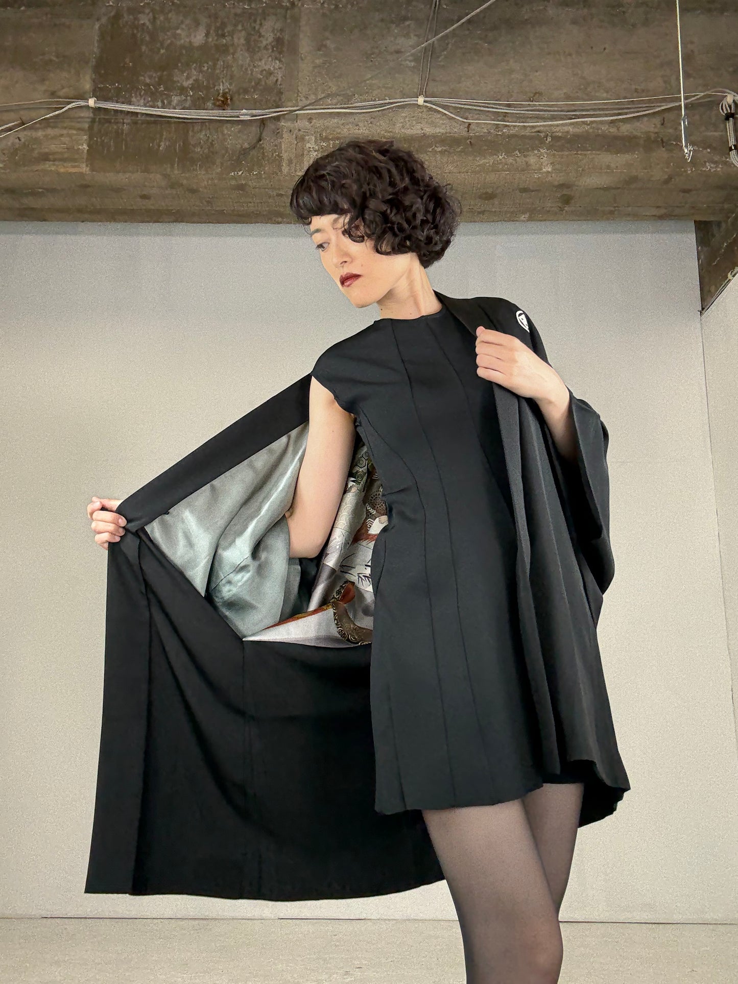 VINTAGE KUROMONTSUKI HAORI "akagashira" *damage