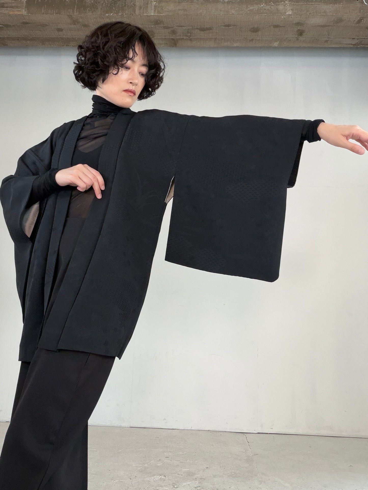 VINTAGE BLACK HAORI  "motifs of the Four Seasons, BLK180"