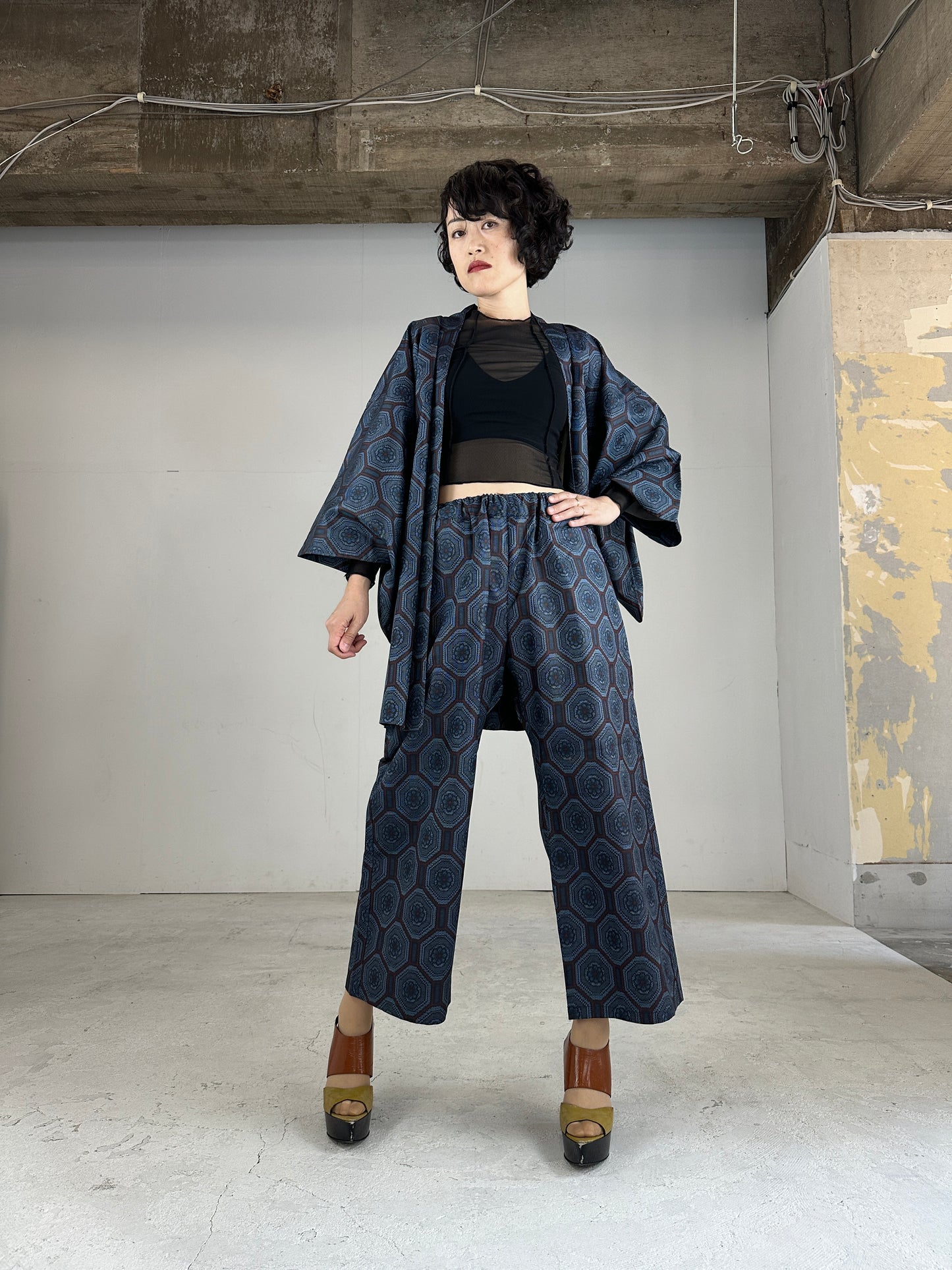 11 HAKKAKUKEI Tsumugi HAORI and KIMONO elastic waist pants upcycled from Japanese kimono(Unisex)