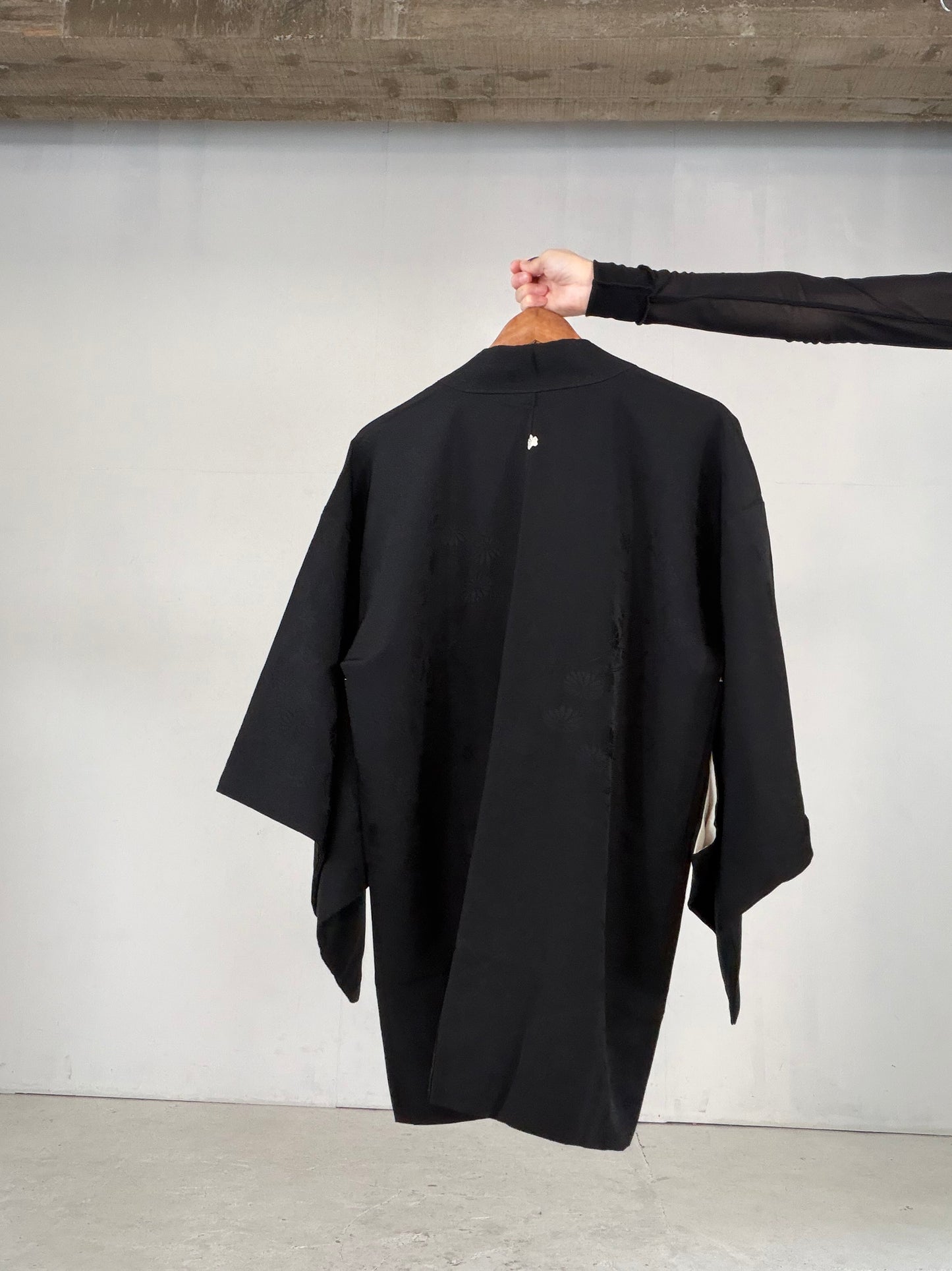 VINTAGE BLACK HAORI  "inside-goshoguruma, gosan-kiri-mon, BLK183"