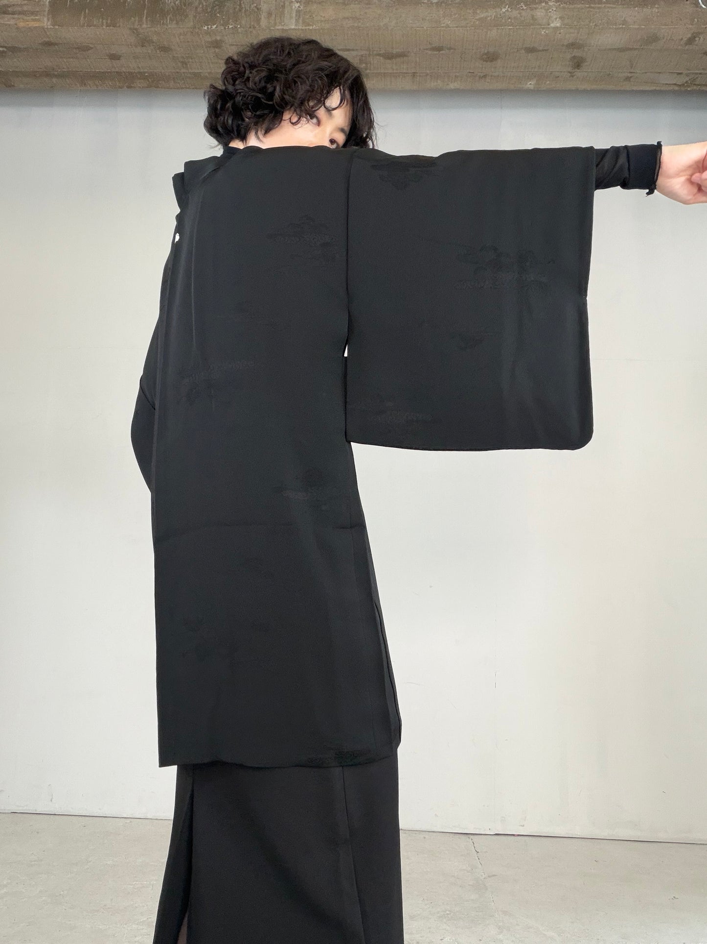 VINTAGE BLACK HAORI  "inside-diamond pattern, gosan-kiri-mon, BLK179"