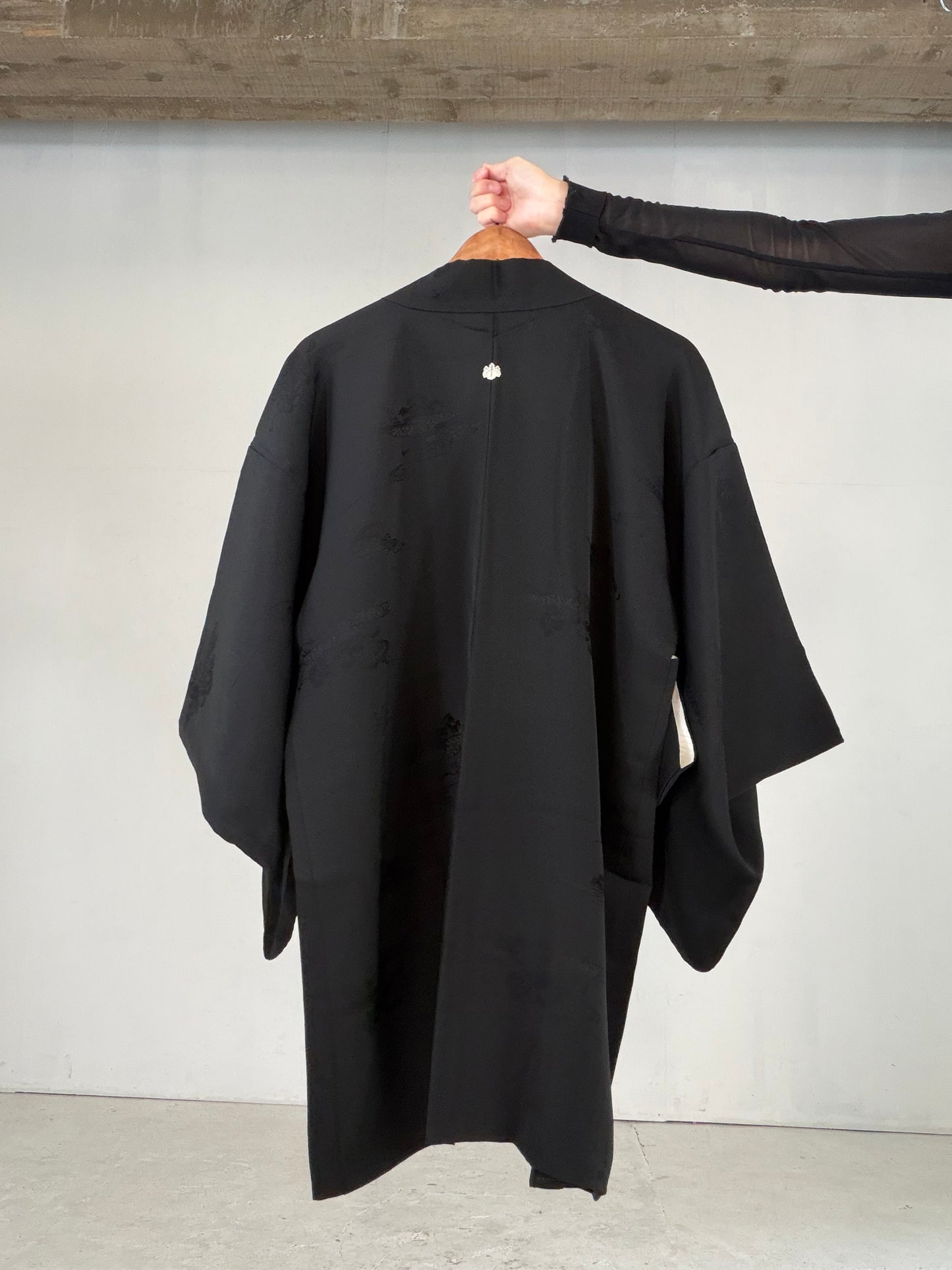 VINTAGE BLACK HAORI  "inside-diamond pattern, gosan-kiri-mon, BLK179"