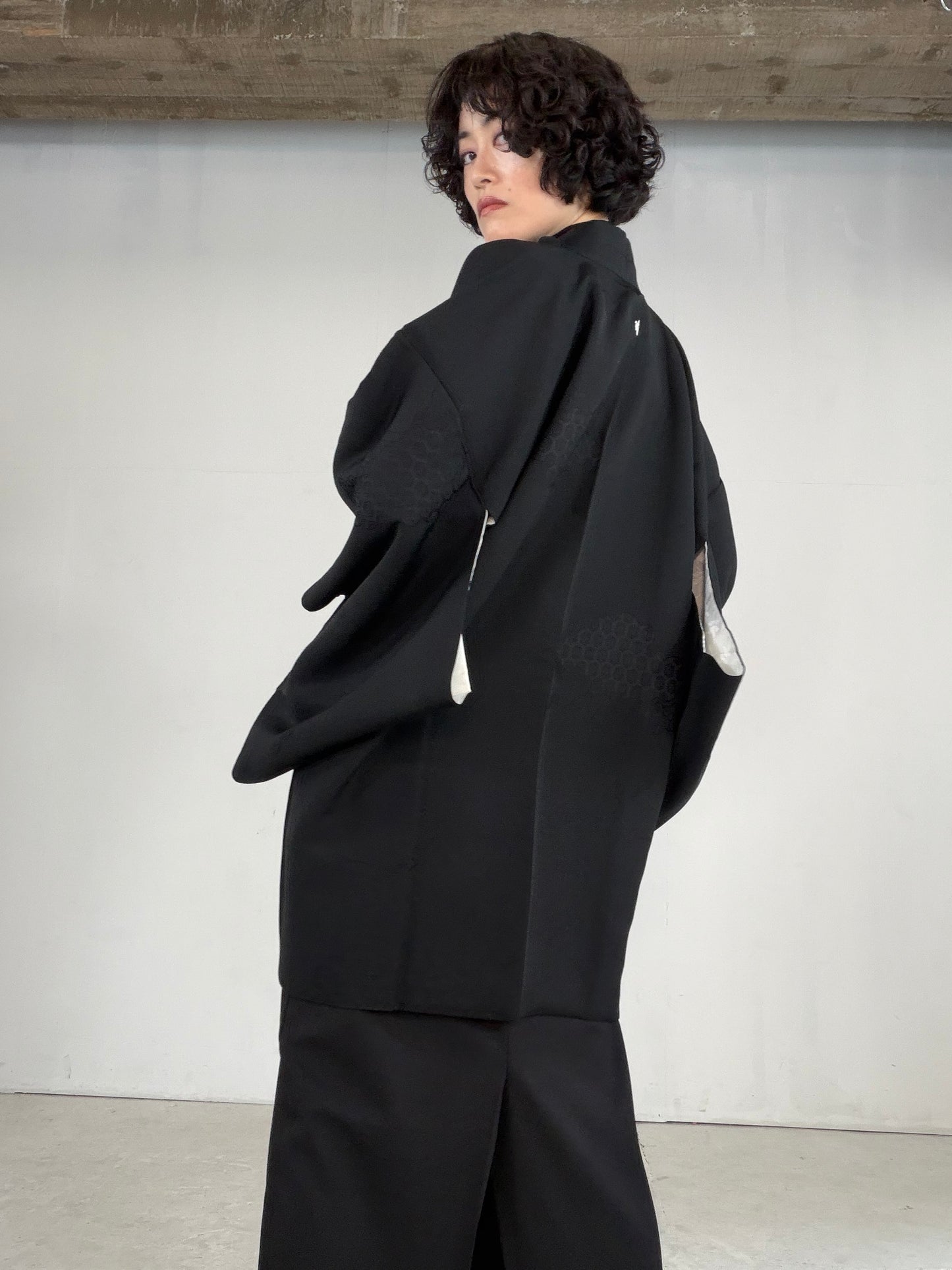 VINTAGE BLACK HAORI  "kikko, inside-leaf, BLK181"