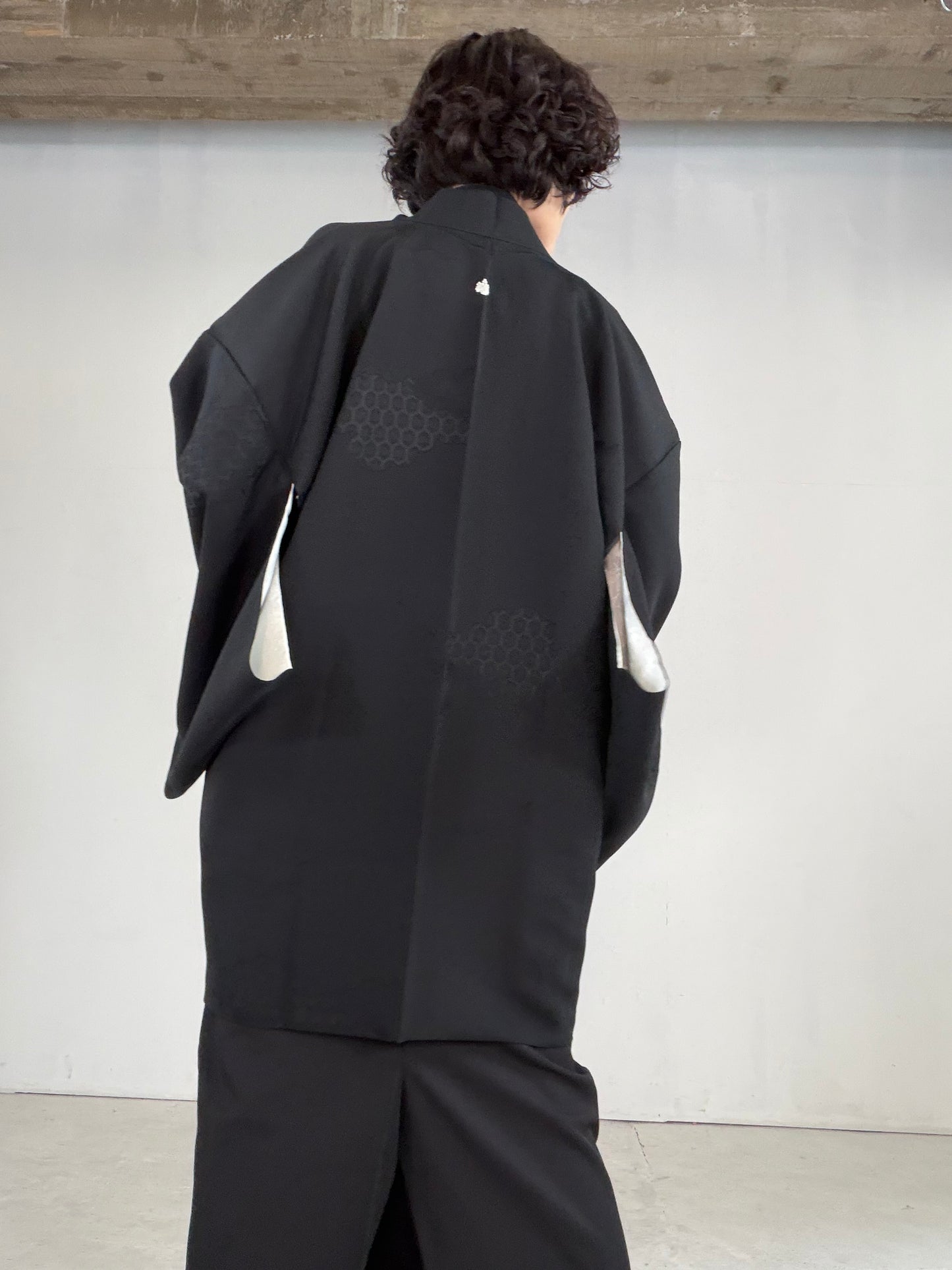 VINTAGE BLACK HAORI  "kikko, inside-leaf, BLK181"