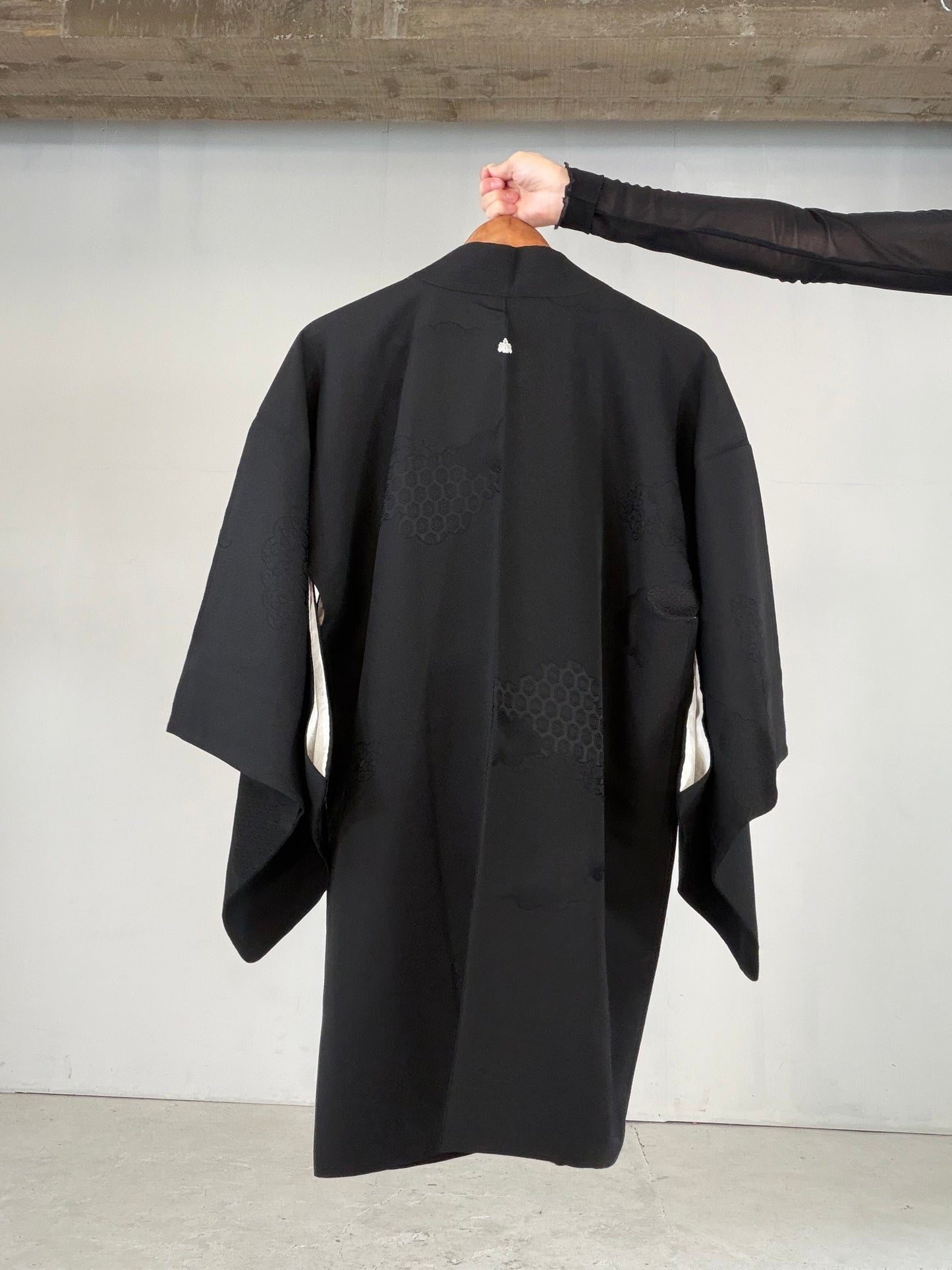 VINTAGE BLACK HAORI  "kikko, inside-leaf, BLK181"