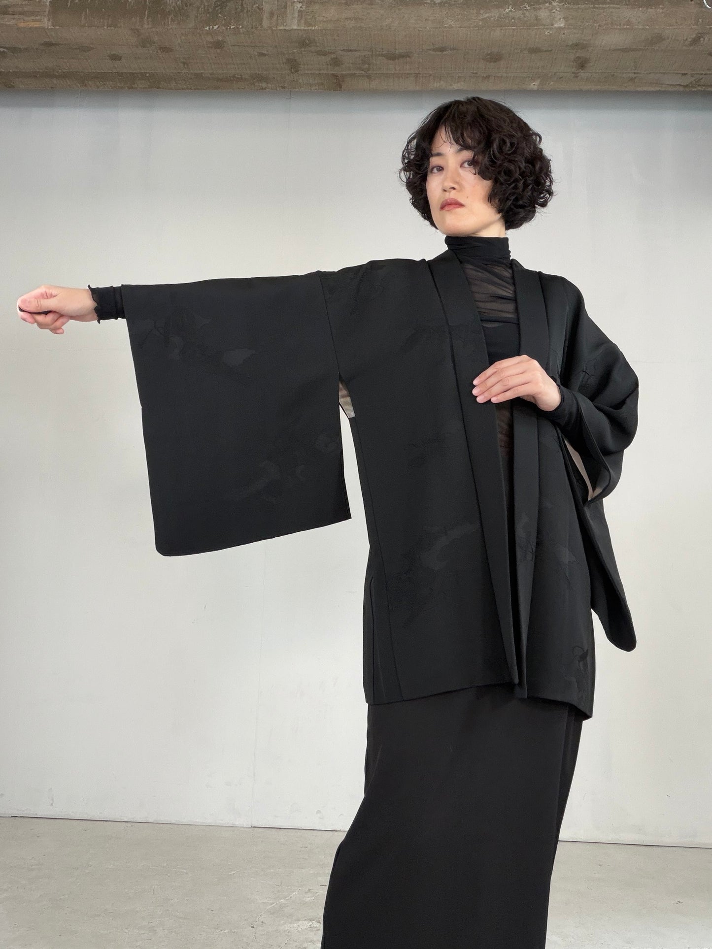 VINTAGE BLACK HAORI  "houkan, gosan-kiri-mon, BLK184"