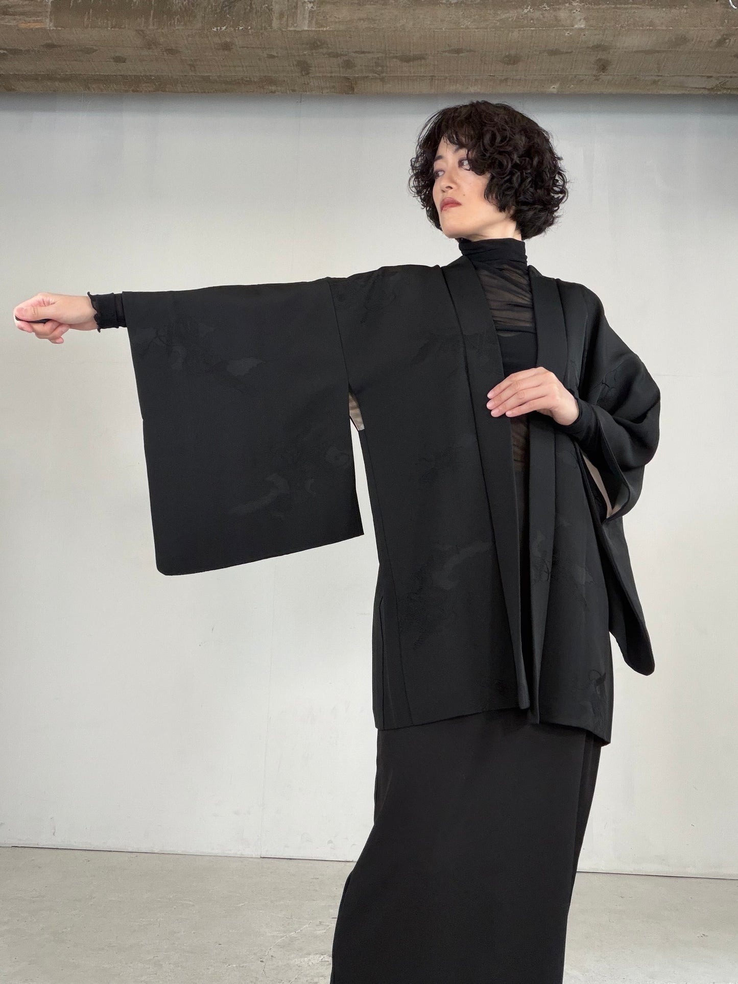 VINTAGE BLACK HAORI  "houkan, gosan-kiri-mon, BLK184"