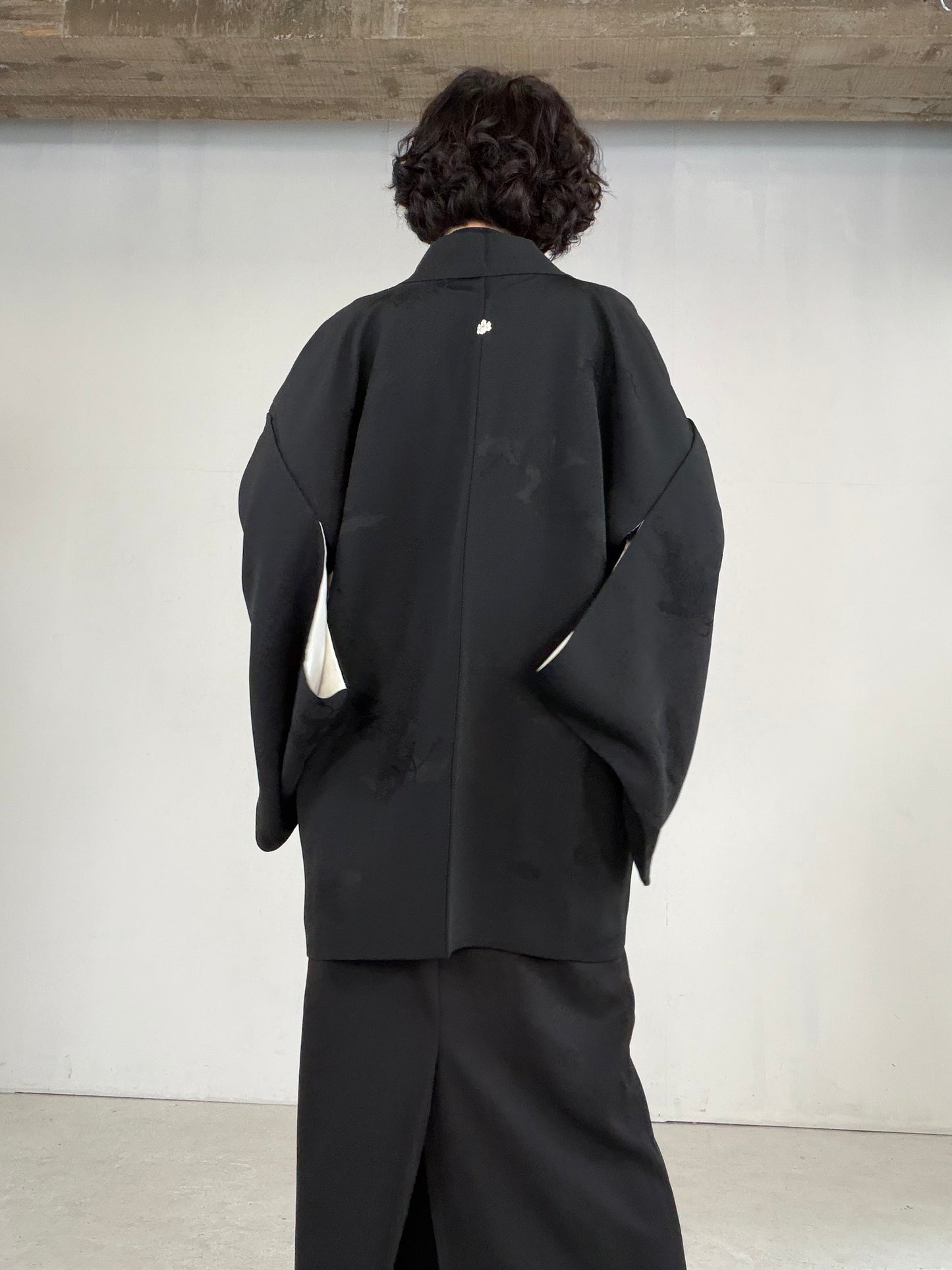 VINTAGE BLACK HAORI  "houkan, gosan-kiri-mon, BLK184"
