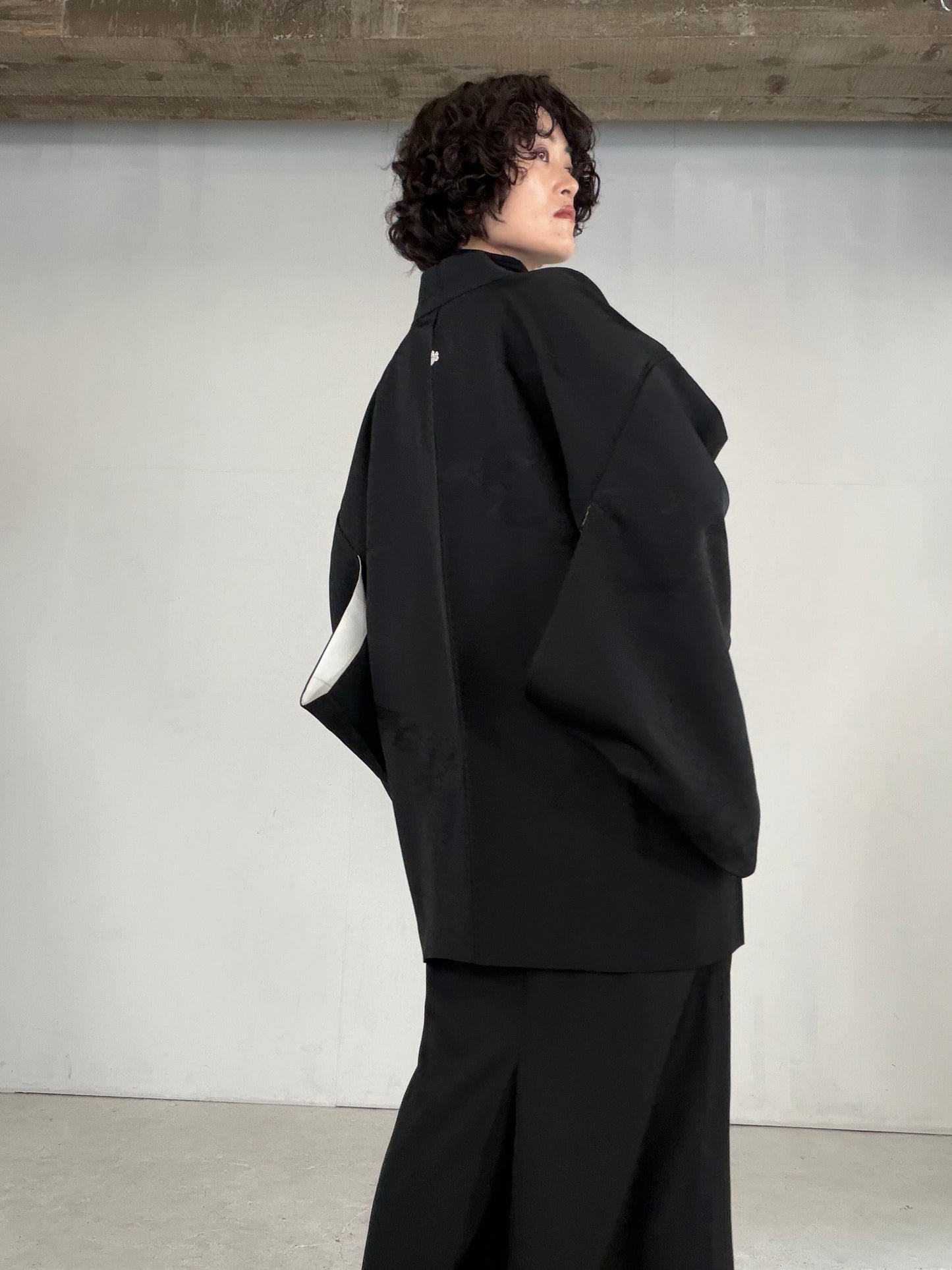 VINTAGE BLACK HAORI  "houkan, gosan-kiri-mon, BLK184"