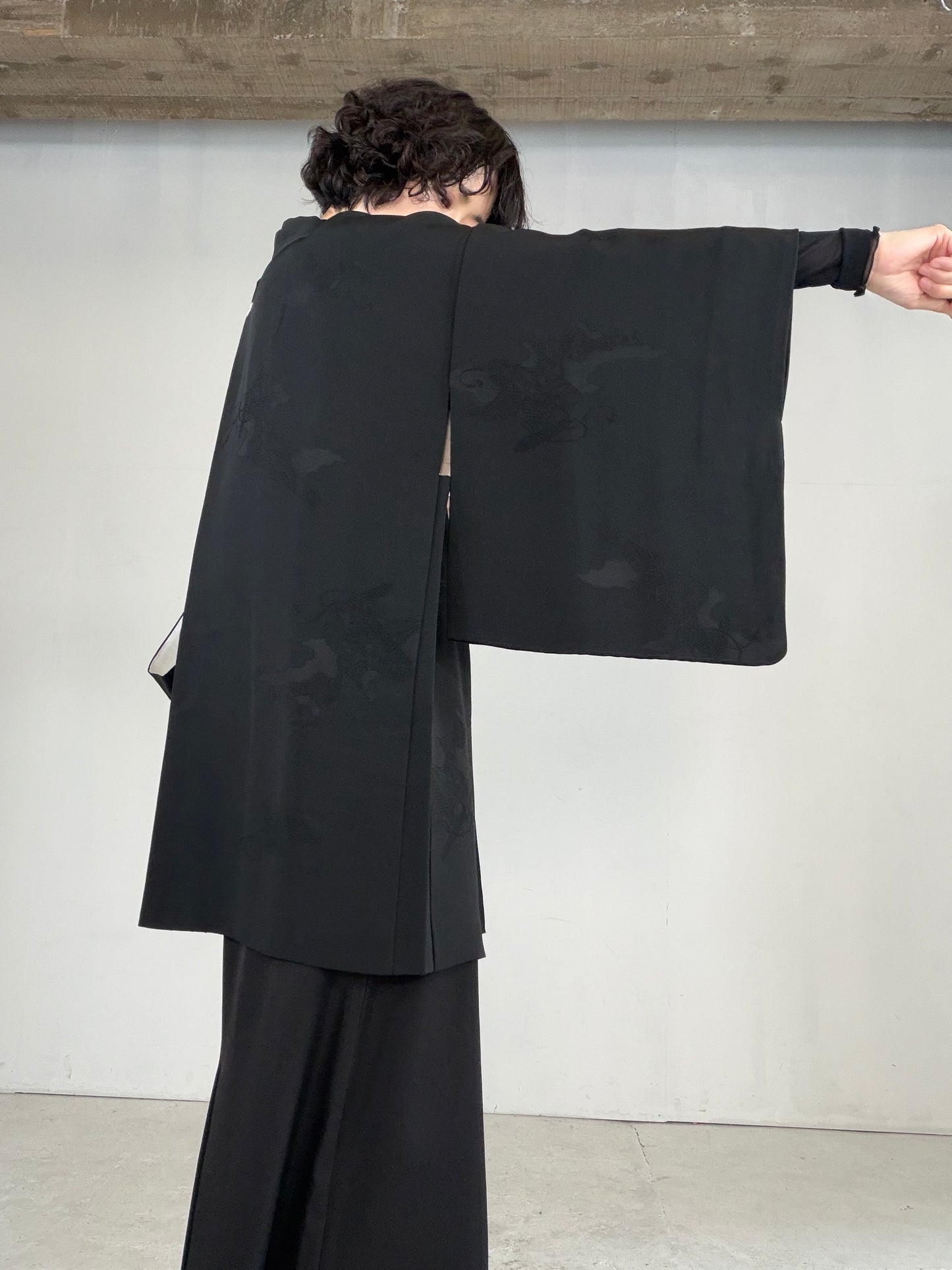 VINTAGE BLACK HAORI  "houkan, gosan-kiri-mon, BLK184"