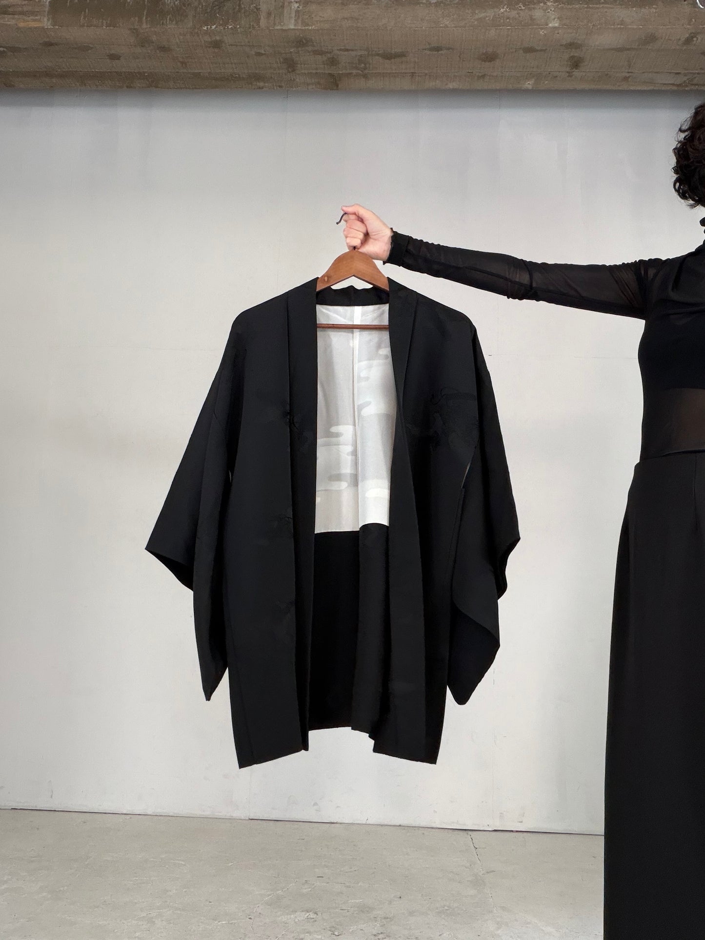 VINTAGE BLACK HAORI  "houkan, gosan-kiri-mon, BLK184"