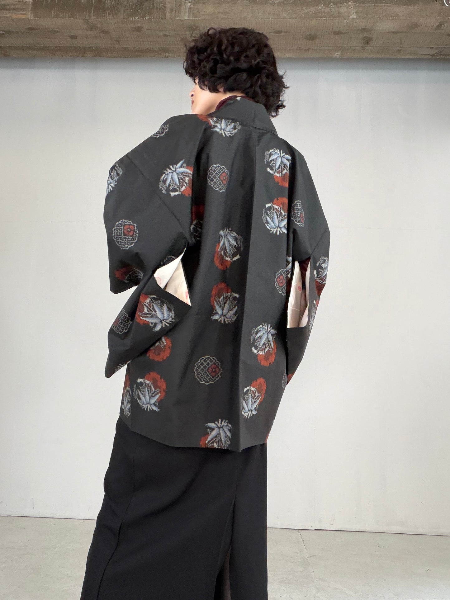 VINTAGE KAWAII HAORI "tsumugi, Douchu-gi, red, KAW111"
