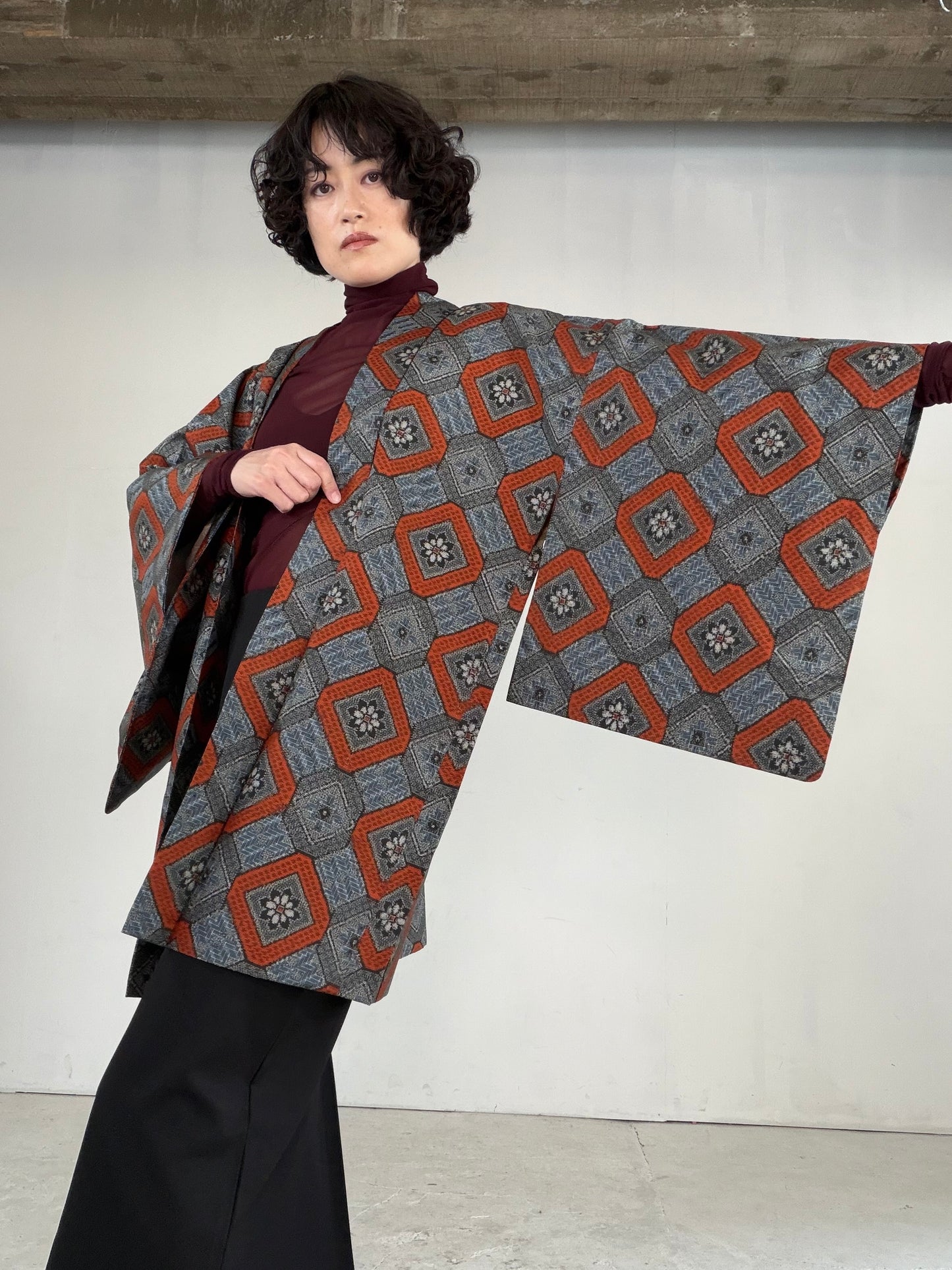 VINTAGE KAWAII HAORI "tsumugi, Haori, red, KAW112" *damage
