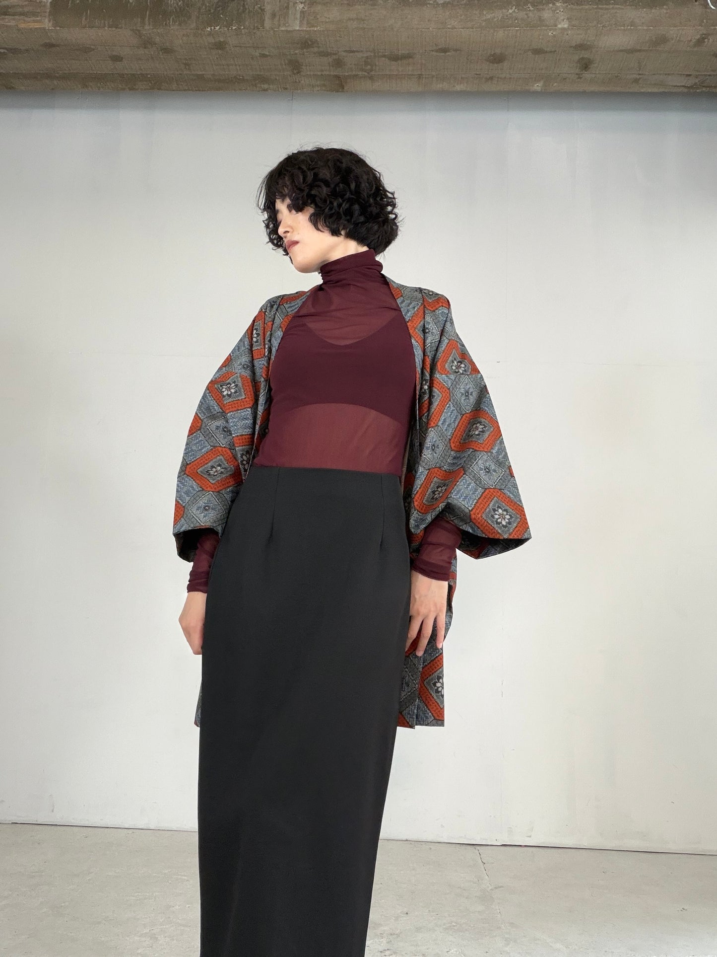 VINTAGE KAWAII HAORI "tsumugi, Haori, red, KAW112" *damage