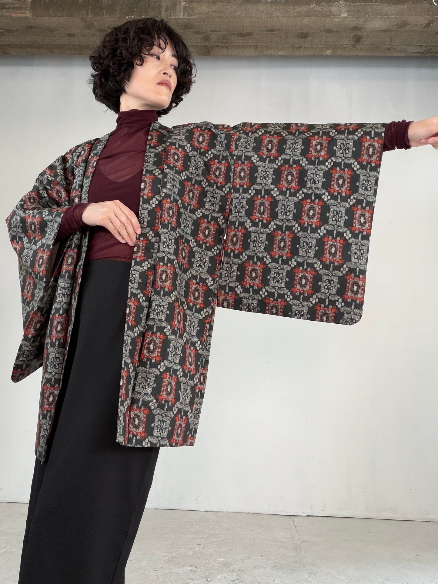 VINTAGE KAWAII HAORI "tsumugi, Haori, black-red, KAW113"