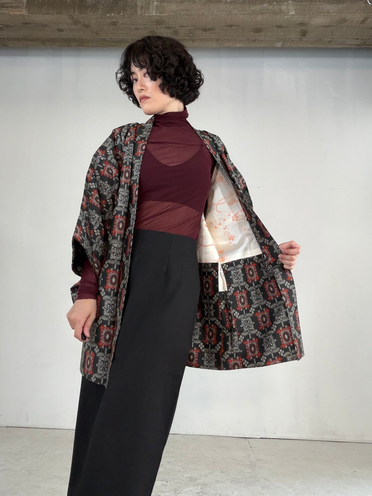 VINTAGE KAWAII HAORI "tsumugi, Haori, black-red, KAW113"