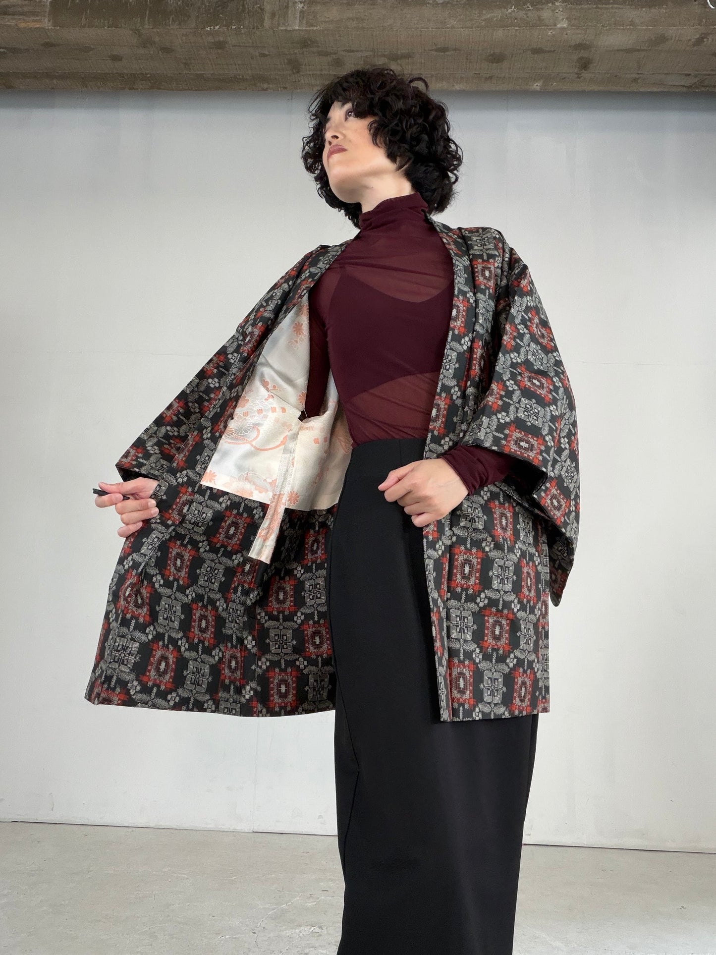 VINTAGE KAWAII HAORI "tsumugi, Haori, black-red, KAW113"