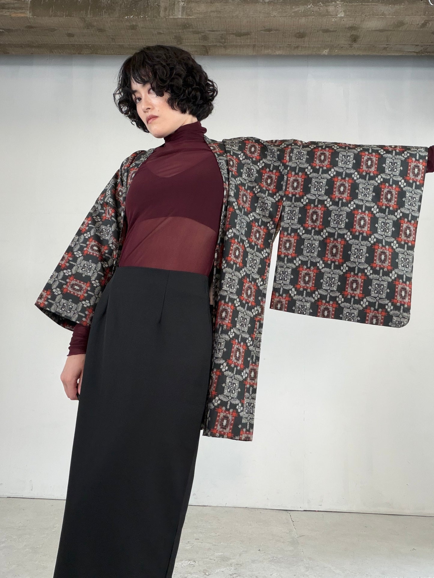 VINTAGE KAWAII HAORI "tsumugi, Haori, black-red, KAW113"