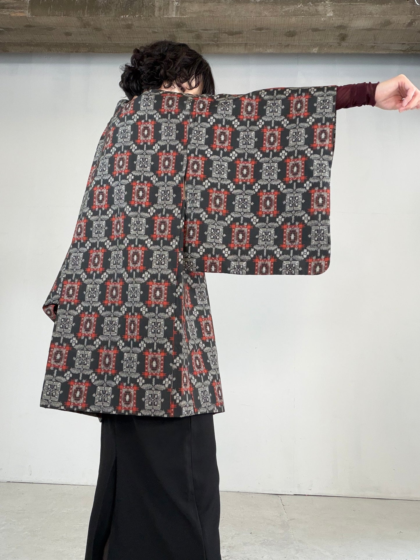 VINTAGE KAWAII HAORI "tsumugi, Haori, black-red, KAW113"