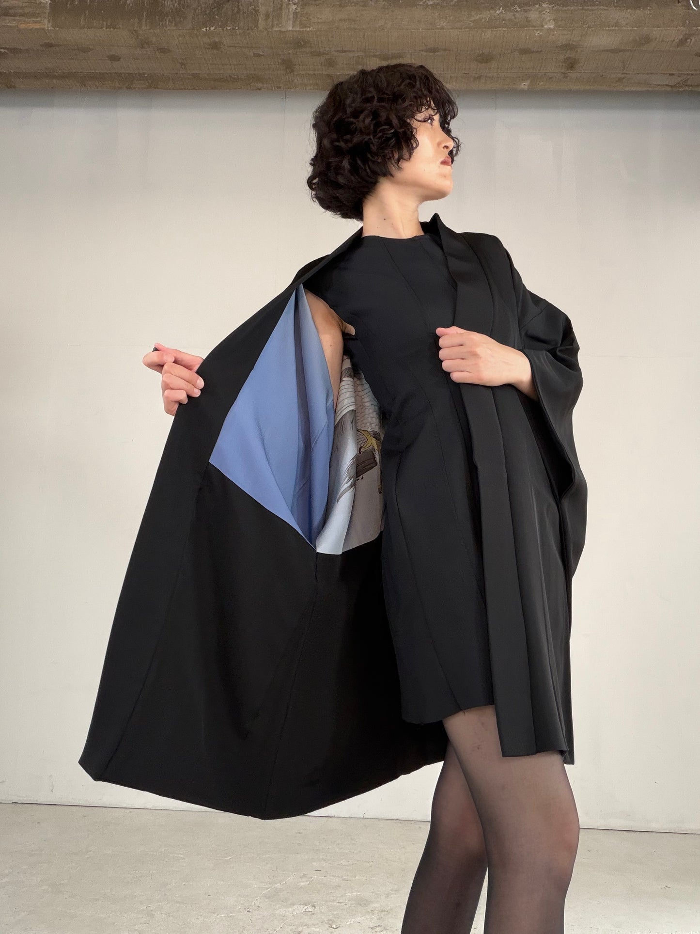 VINTAGE KUROMONTSUKI HAORI "hawk, Yoko-mokko-mon, KUR123"
