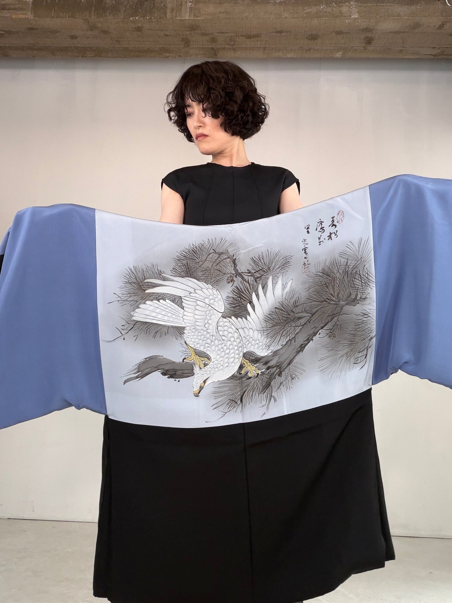 VINTAGE KUROMONTSUKI HAORI "hawk, Yoko-mokko-mon, KUR123"