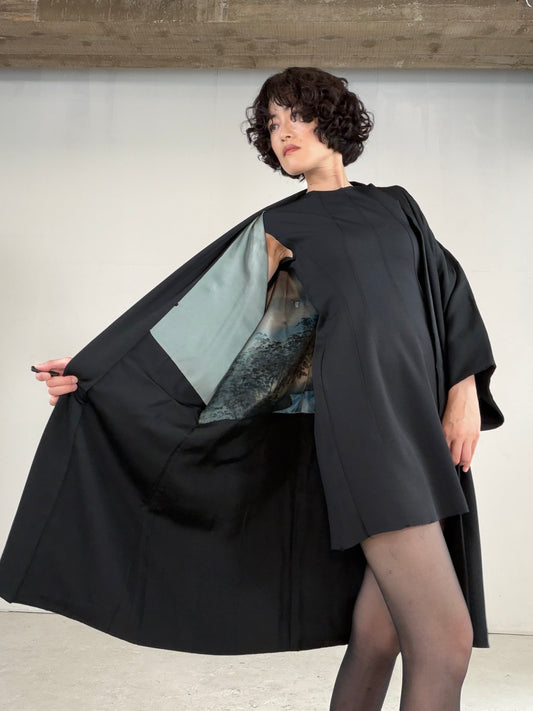 VINTAGE KUROMONTSUKI HAORI "hamabe, Sangaibishi, KUR124"