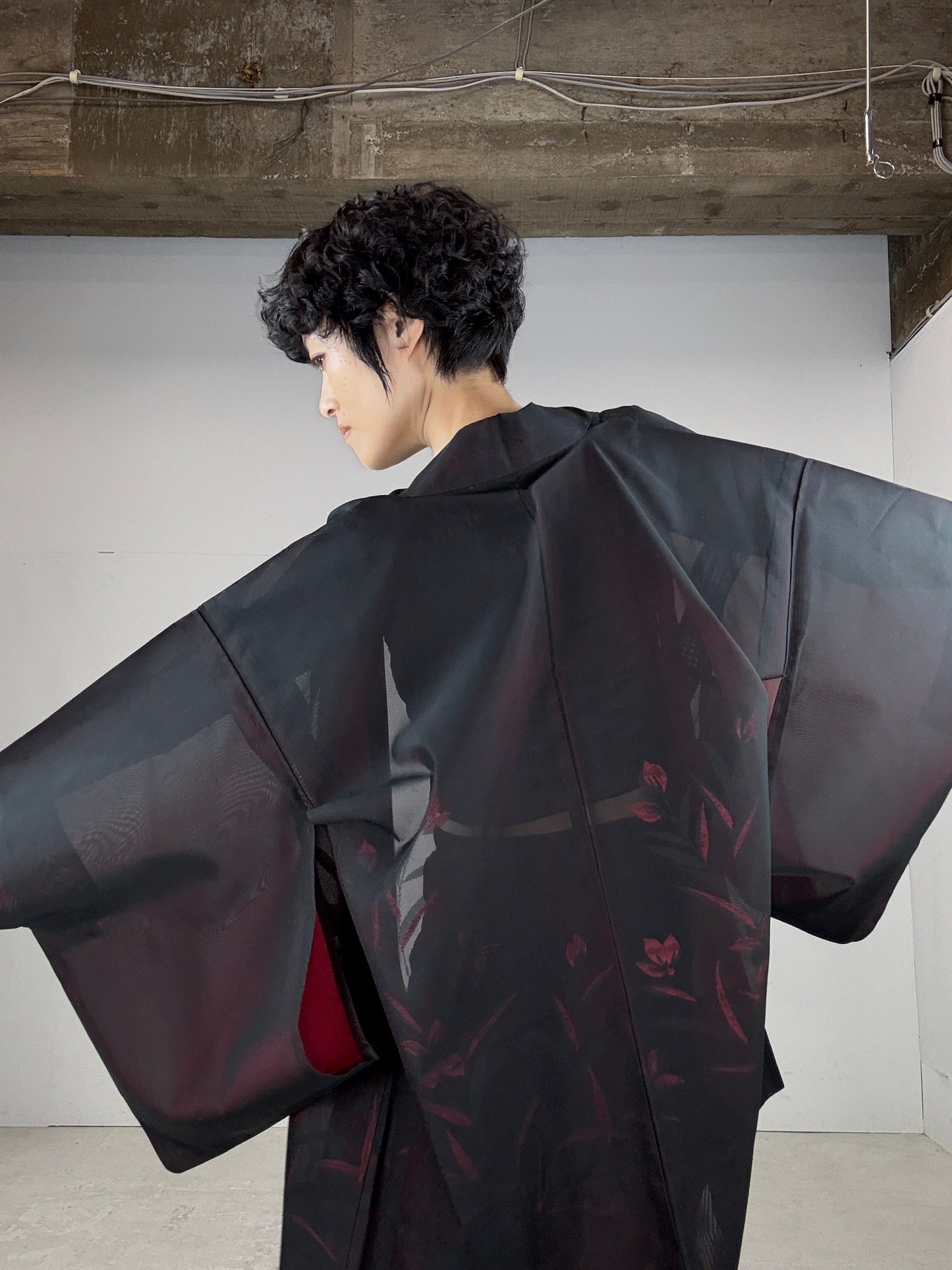 VINTAGE BLACK HAORI SHEER “red, flower"