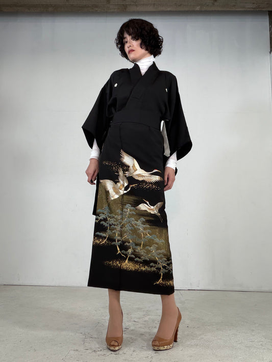 REIWA NIBUSHIKI KIMONO upcycled from Japanese kimono “kurotome, NIB006”
