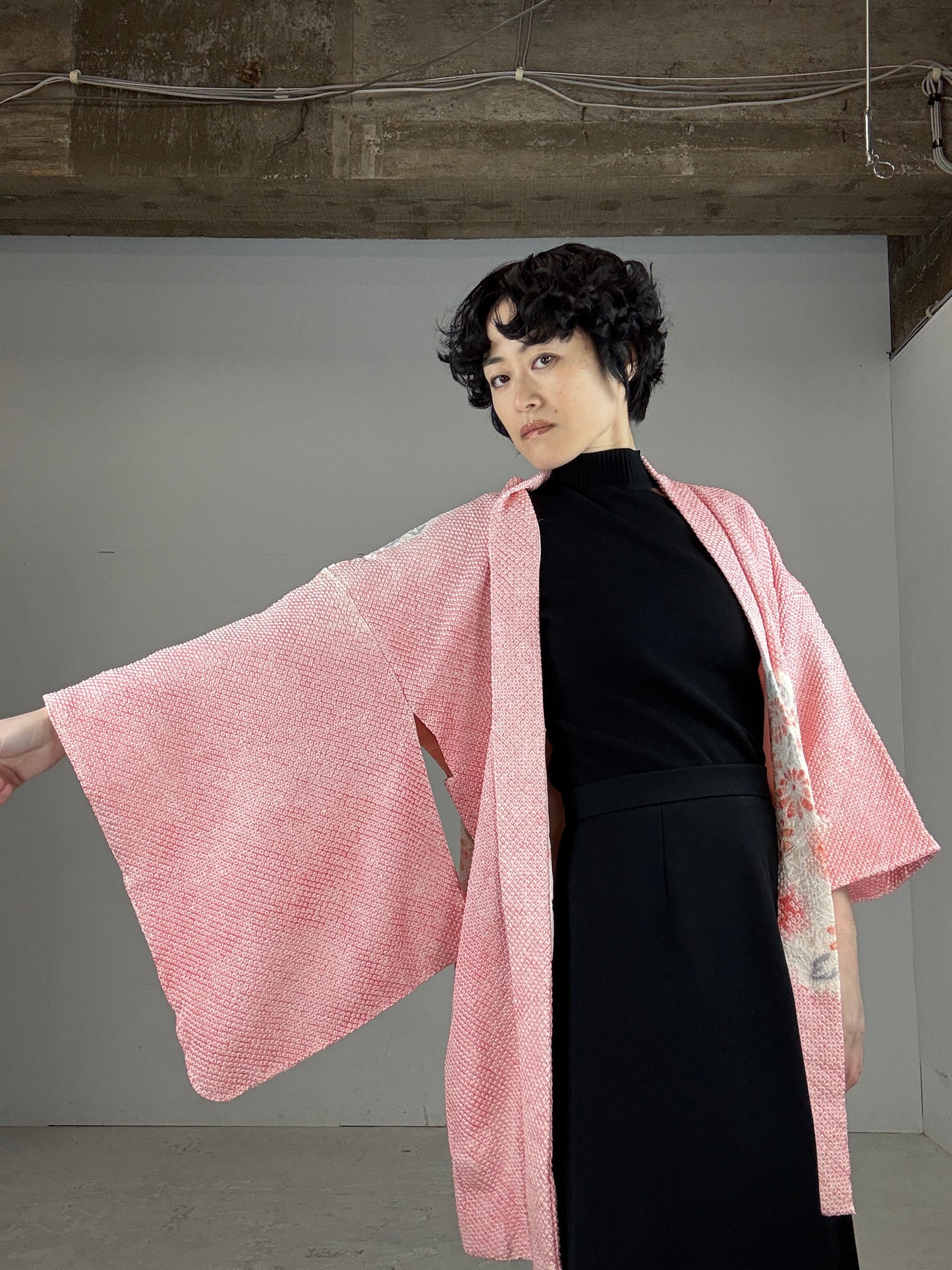 VINTAGE SHIBORI HAORI "mikuruma, hana, pink"