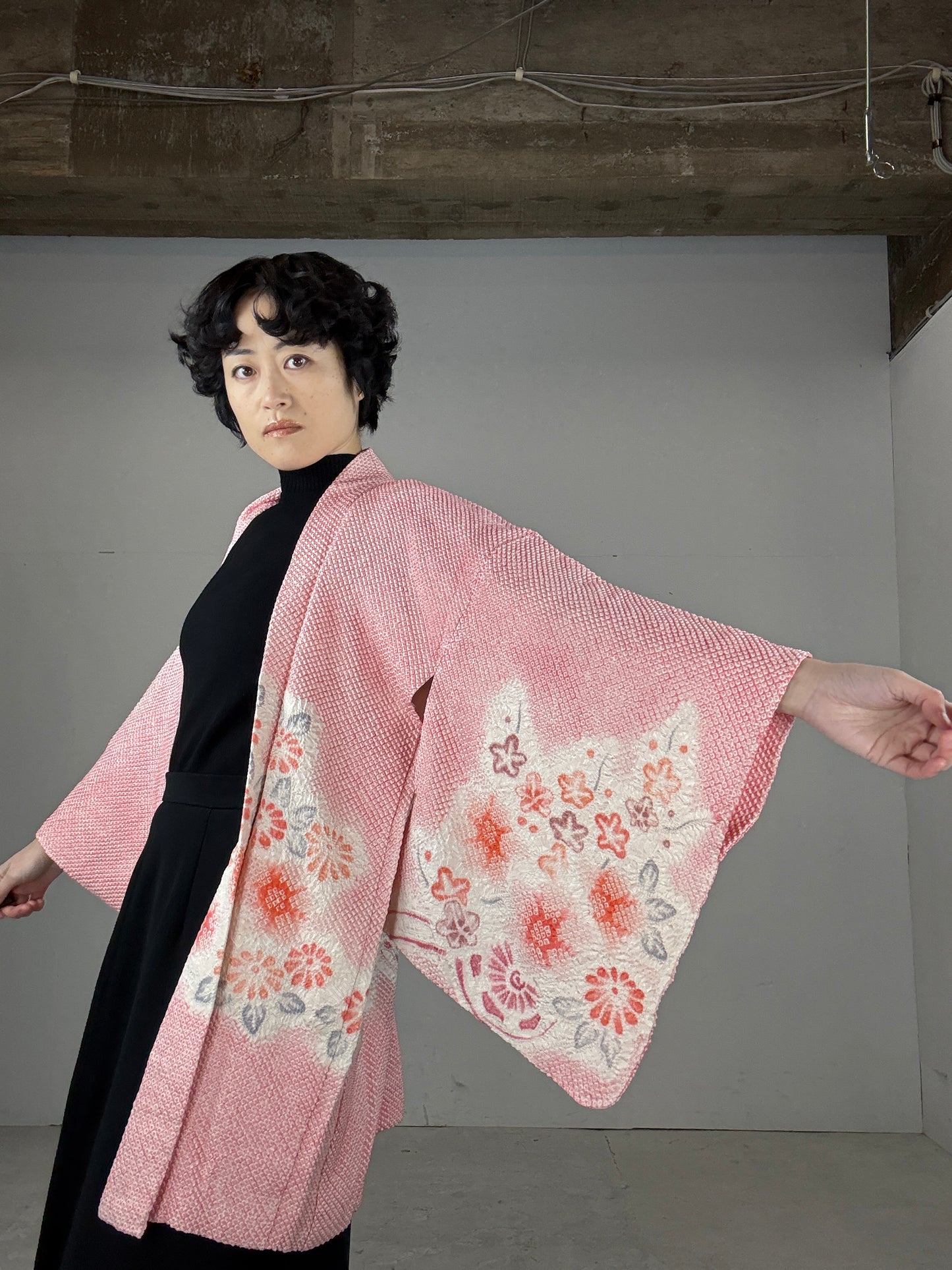 VINTAGE SHIBORI HAORI "mikuruma, hana, pink"