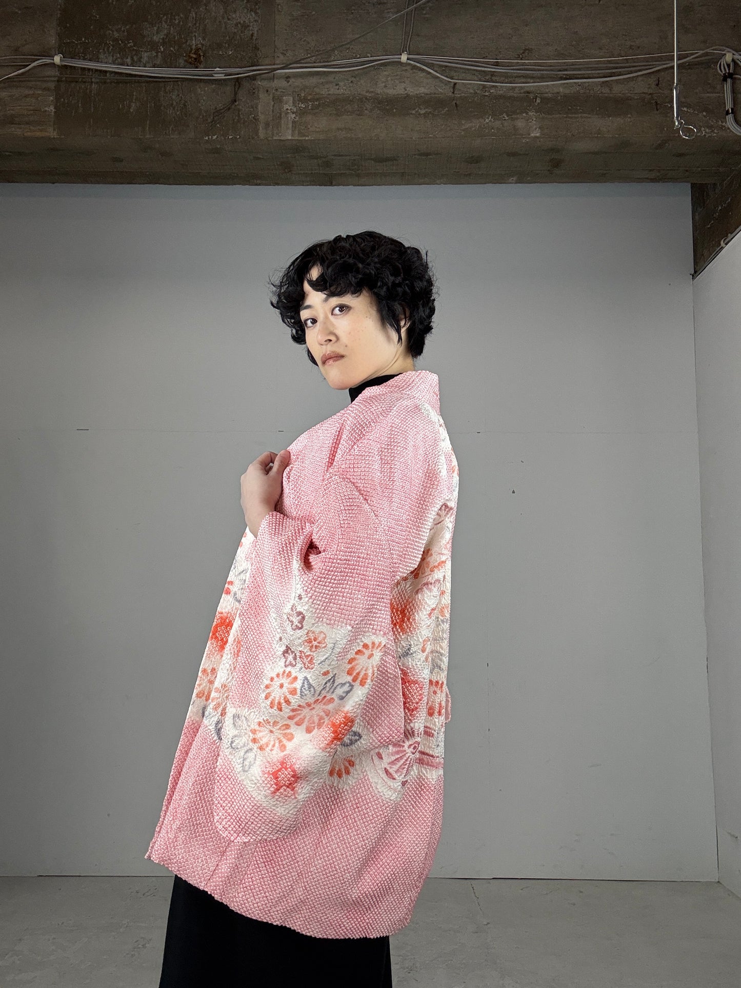 VINTAGE SHIBORI HAORI "mikuruma, hana, pink"